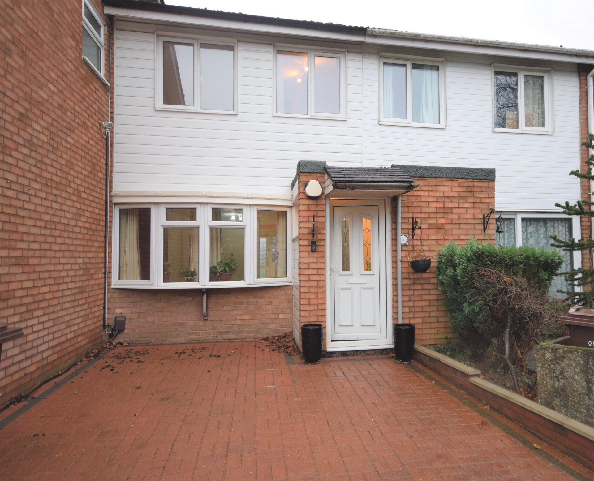 Property To Rent Parkway Court, St Albans, AL1 3 Bedroom Terraced