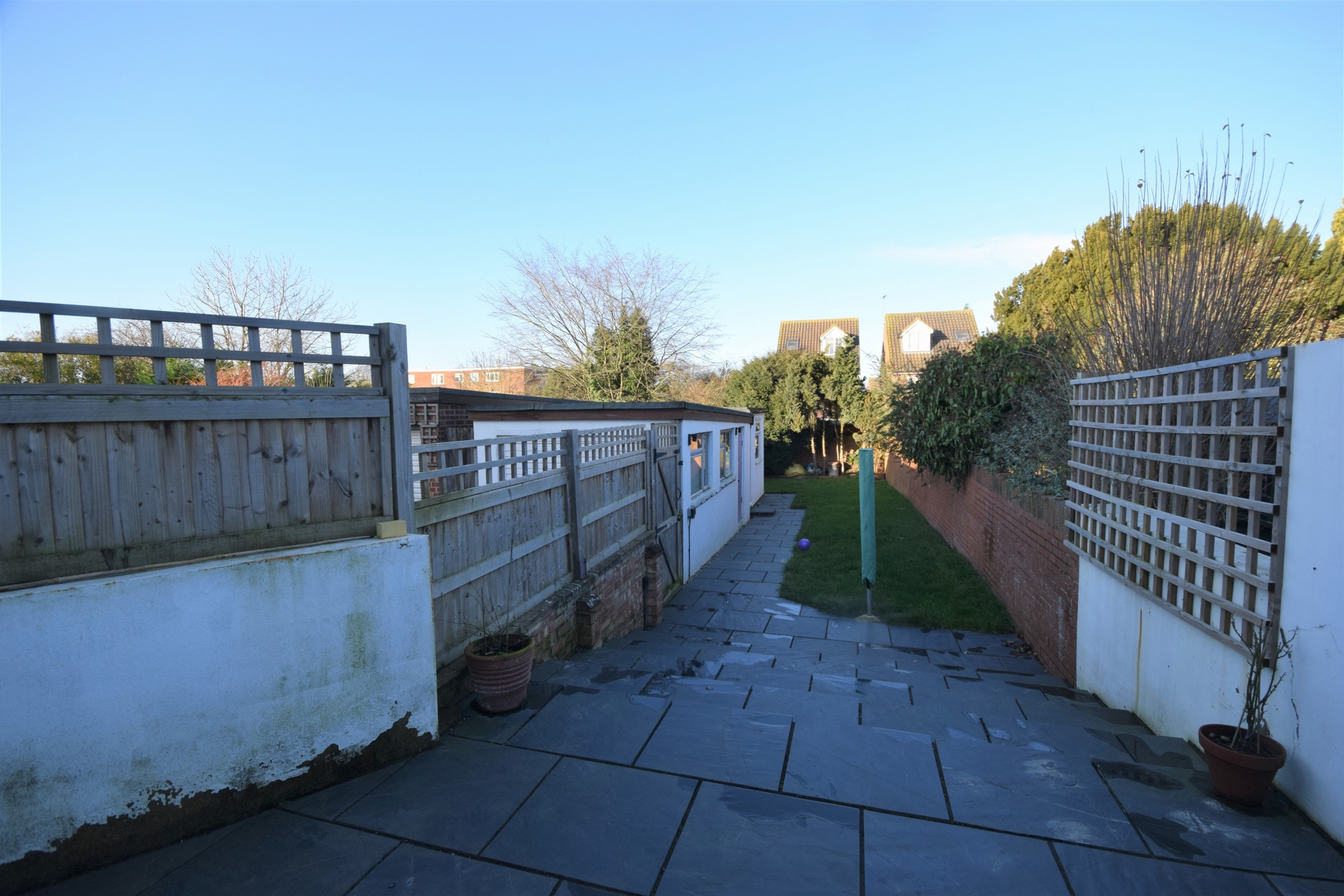 Property To Rent White Horse Lane, London Colney, AL2 4 Bedroom Semi