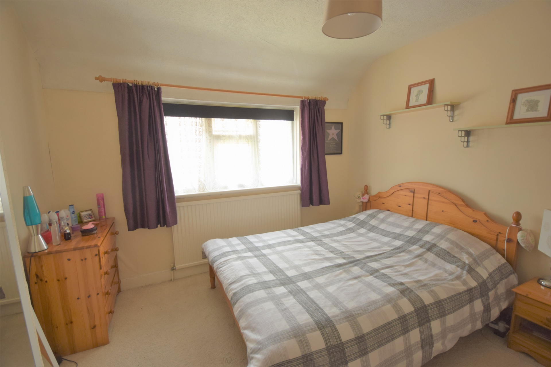 Property For Sale Kings Road, London Colney, AL2 3 Bedroom End Of Terrace through Oliver