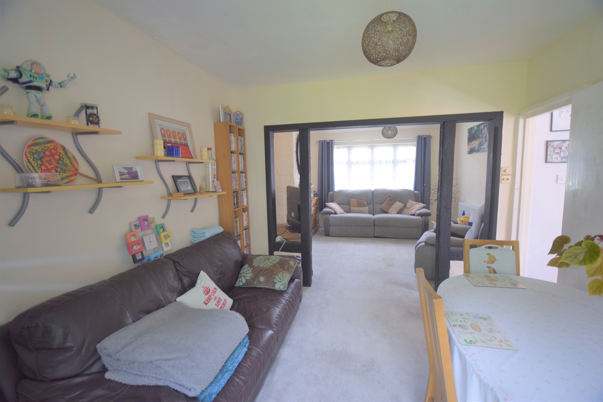 Property For Sale Kings Road, London Colney, AL2 3 Bedroom End Of Terrace through Oliver