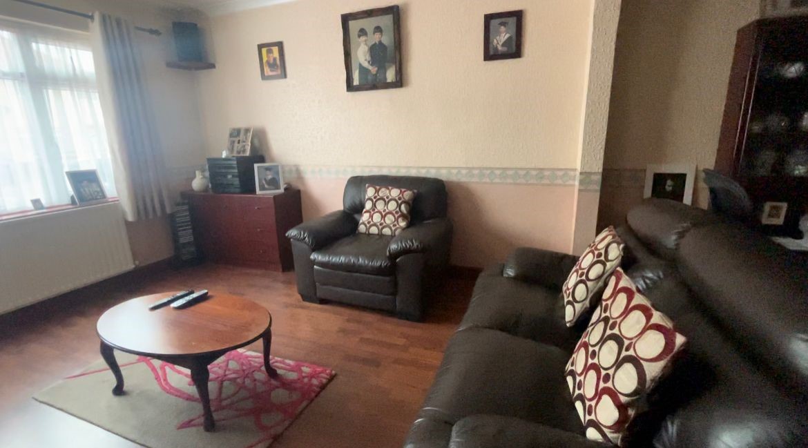 Property For Sale Coombes Road, London Colney, AL2 3 Bedroom Terraced