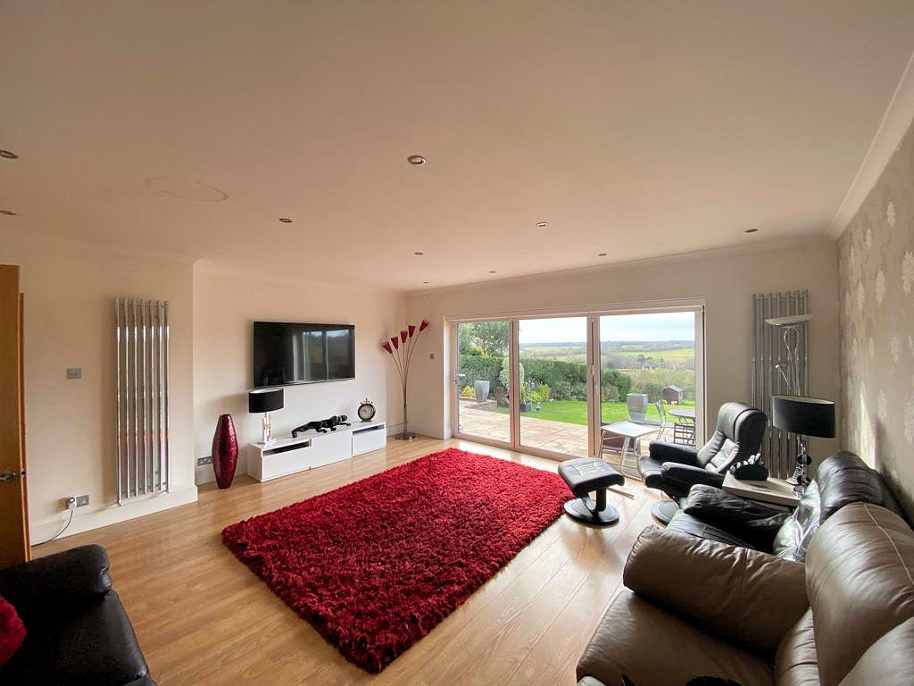 Property For Sale The Ridgeway, Northaw, EN6 4 Bedroom Detached