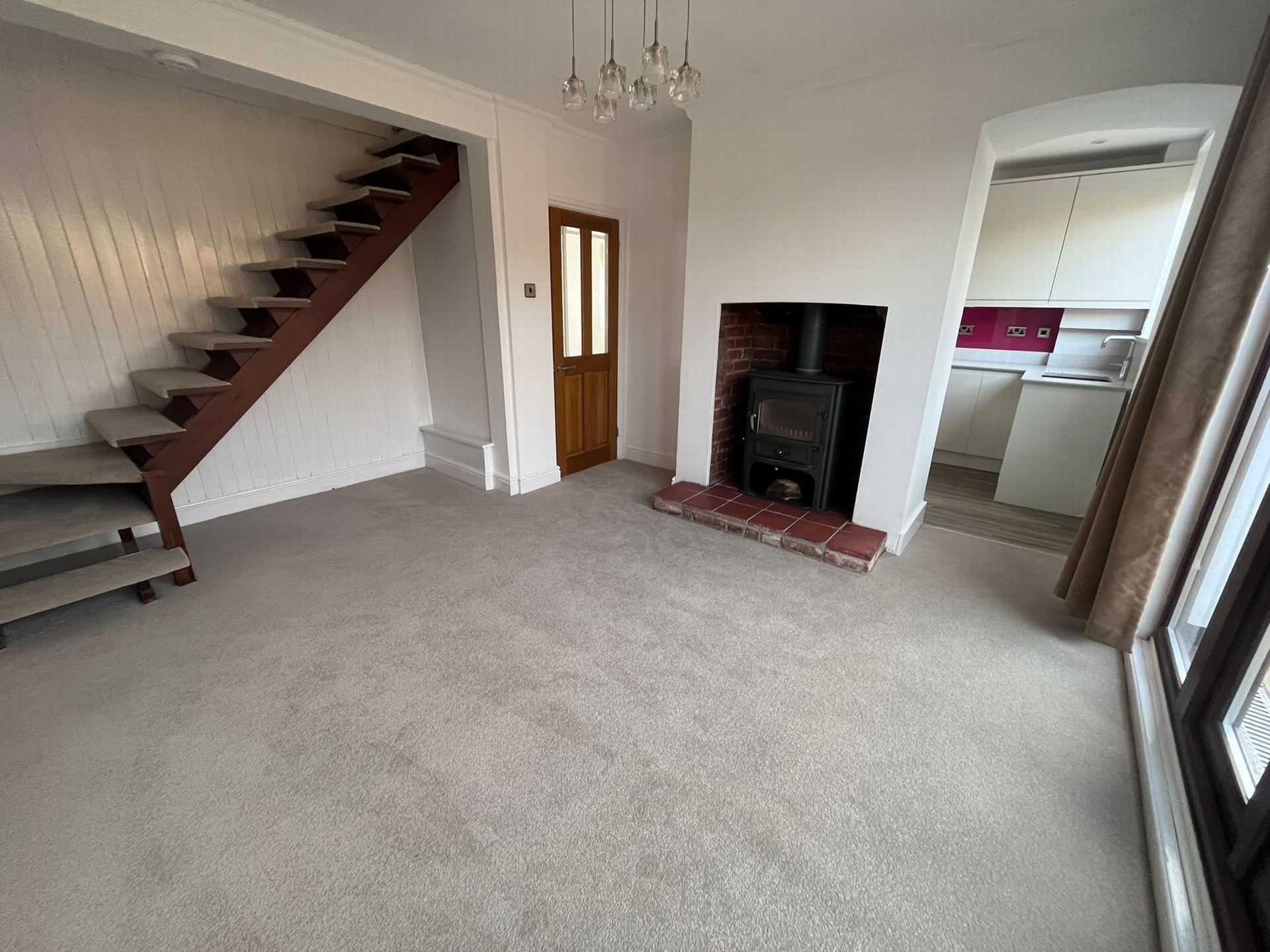 Property For Sale New Road, Shenley, WD7 2 Bedroom Cottage through