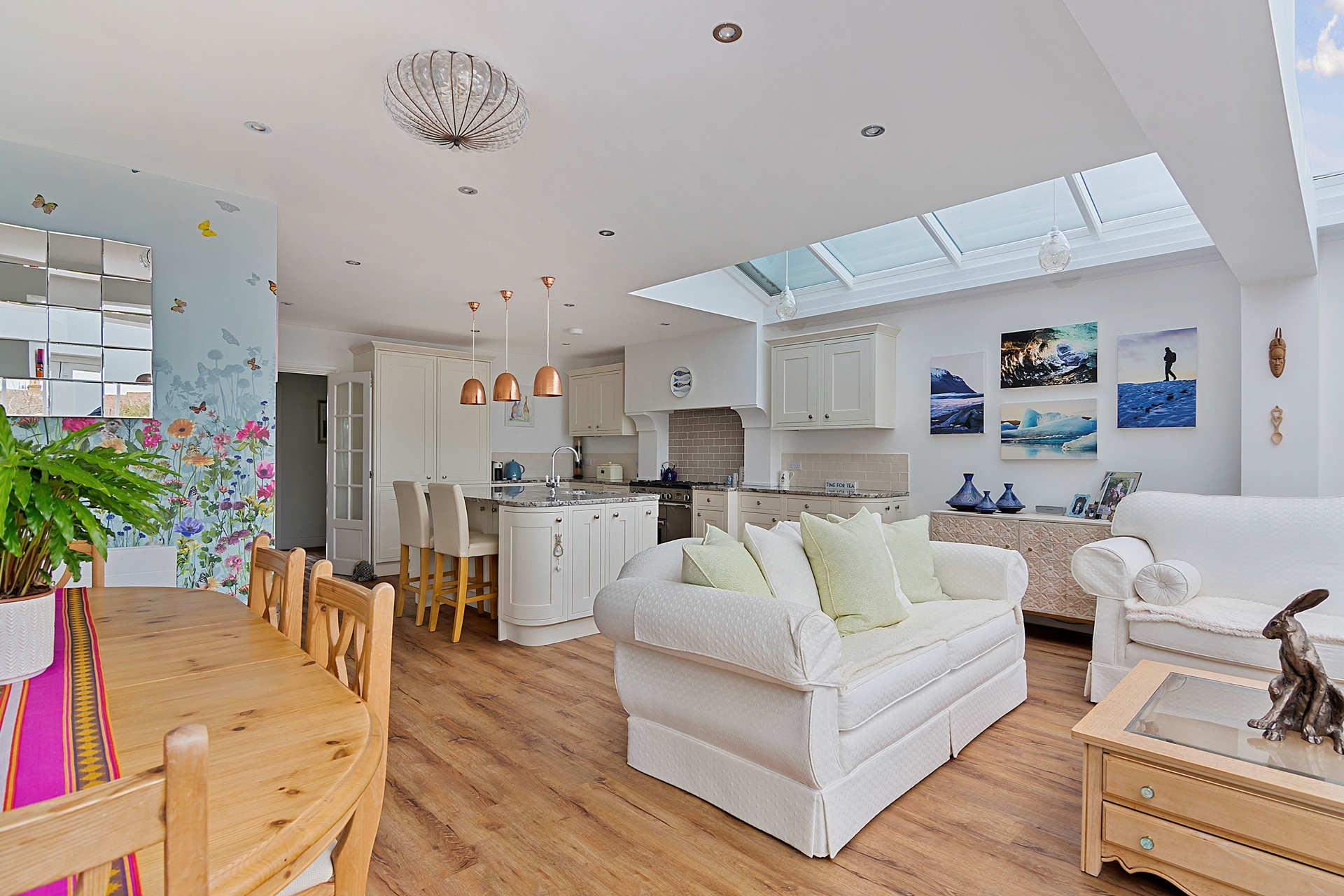 Property For Sale New Road, Shenley, WD7 4 Bedroom Detached through Oliver & Akers Estate Agents