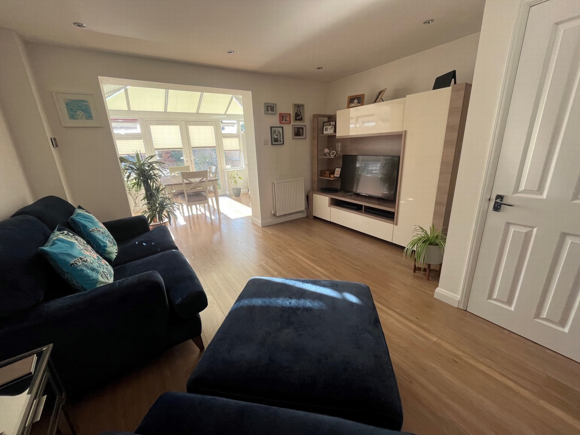 Property For Sale Abbey Drive, Abbots Langley, WD5 2 Bedroom End Of