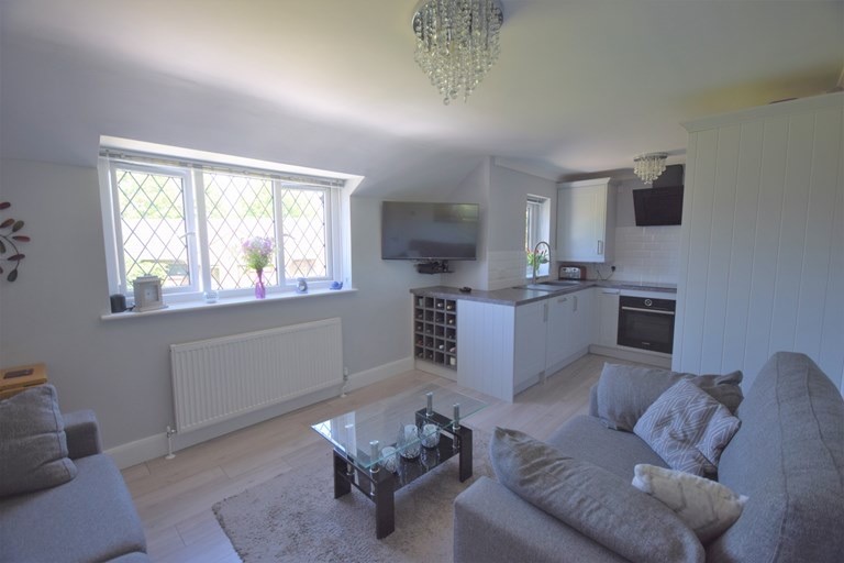 Property For Sale St Annes Rd, London Colney, AL2 2 Bedroom Flat