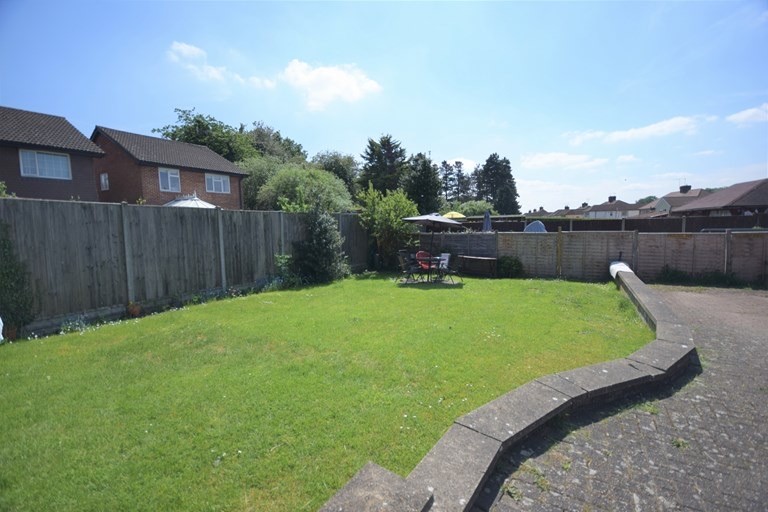 Property For Sale St Annes Rd, London Colney, AL2 2 Bedroom Flat