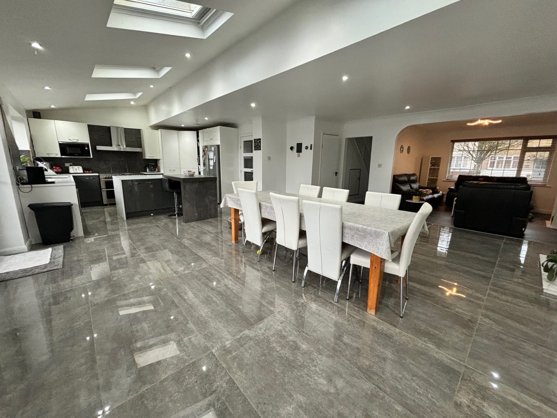 Property For Sale Coombes Road, London Colney, AL2 4 Bedroom End Of