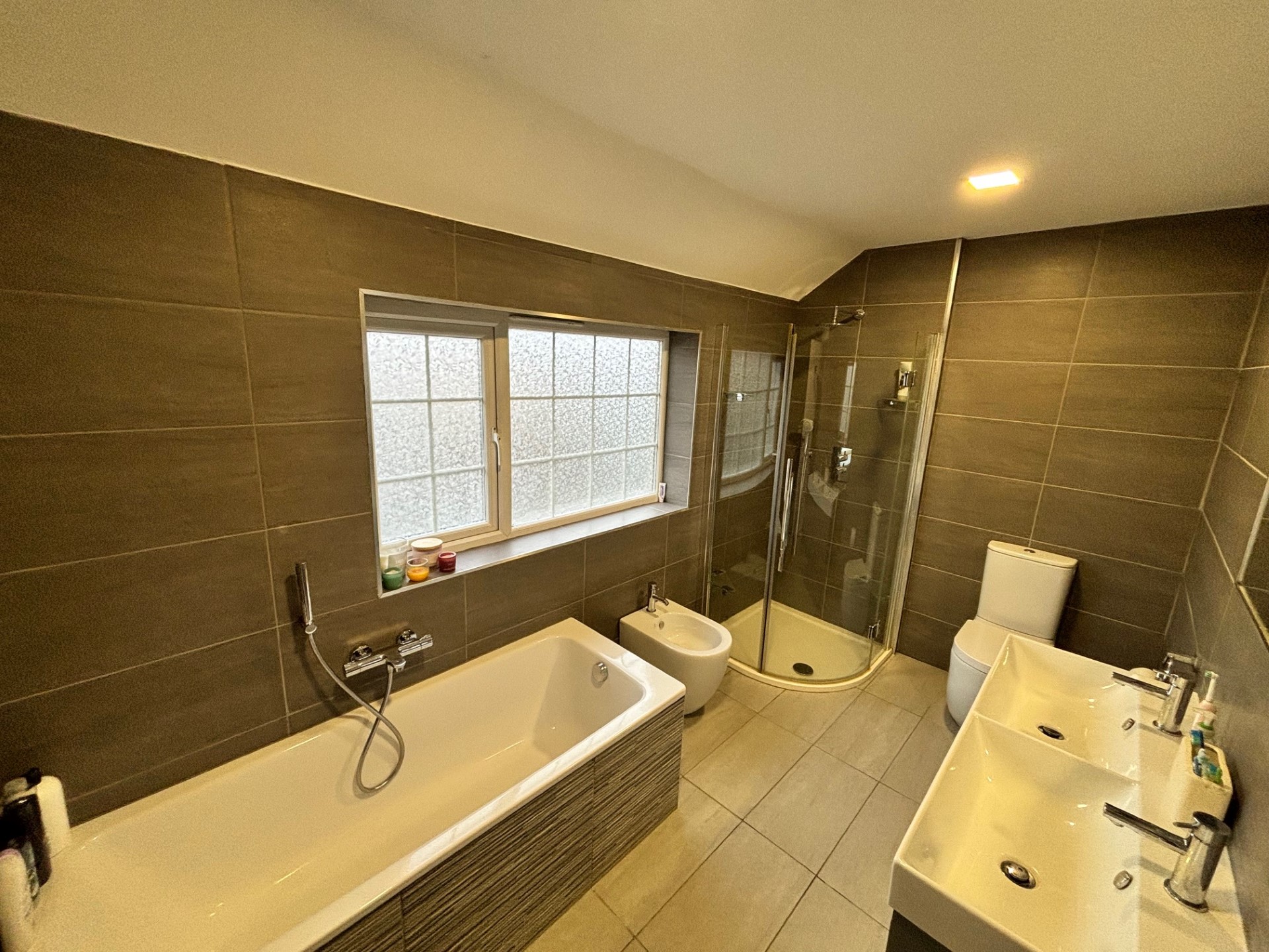 Property For Sale Coombes Road, London Colney, AL2 4 Bedroom End Of