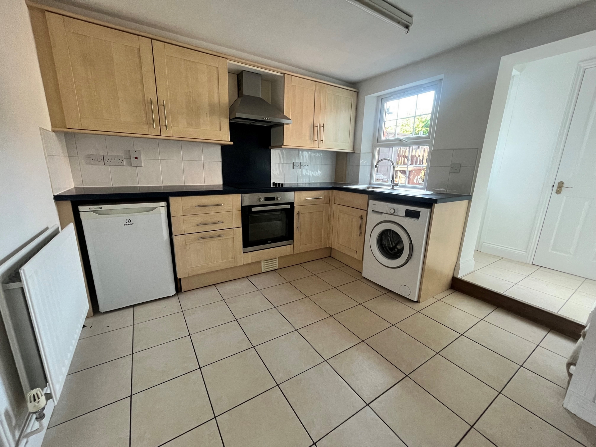 Property For Sale High Street, London Colney, AL2 2 Bedroom Cottage