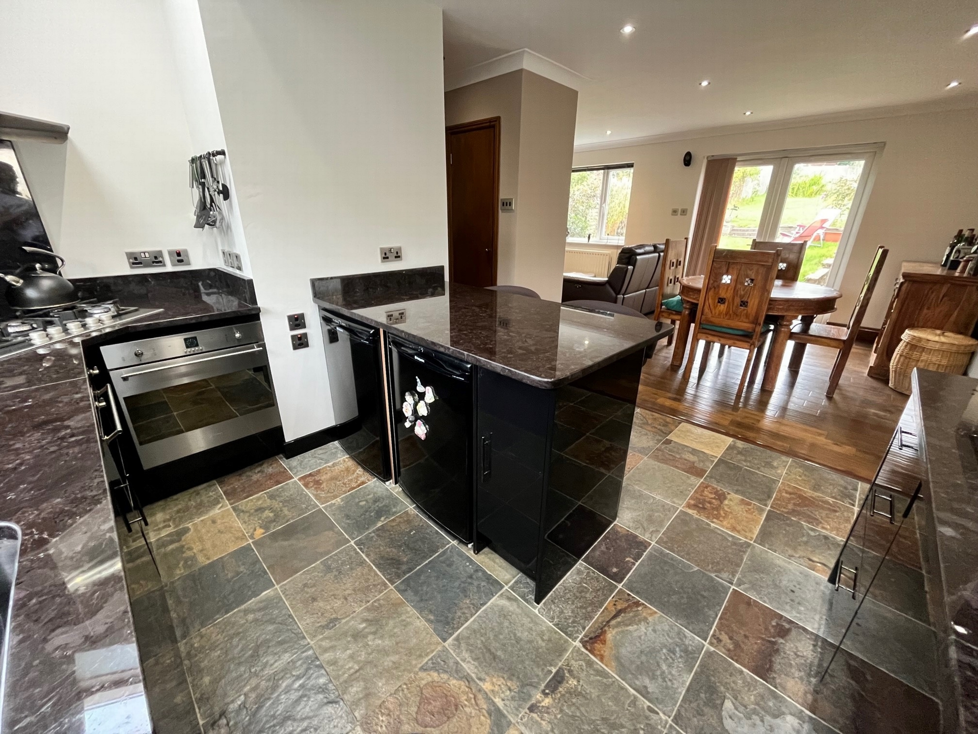 Property For Sale Sandpit Lane, St Albans, AL4 3 Bedroom Semi