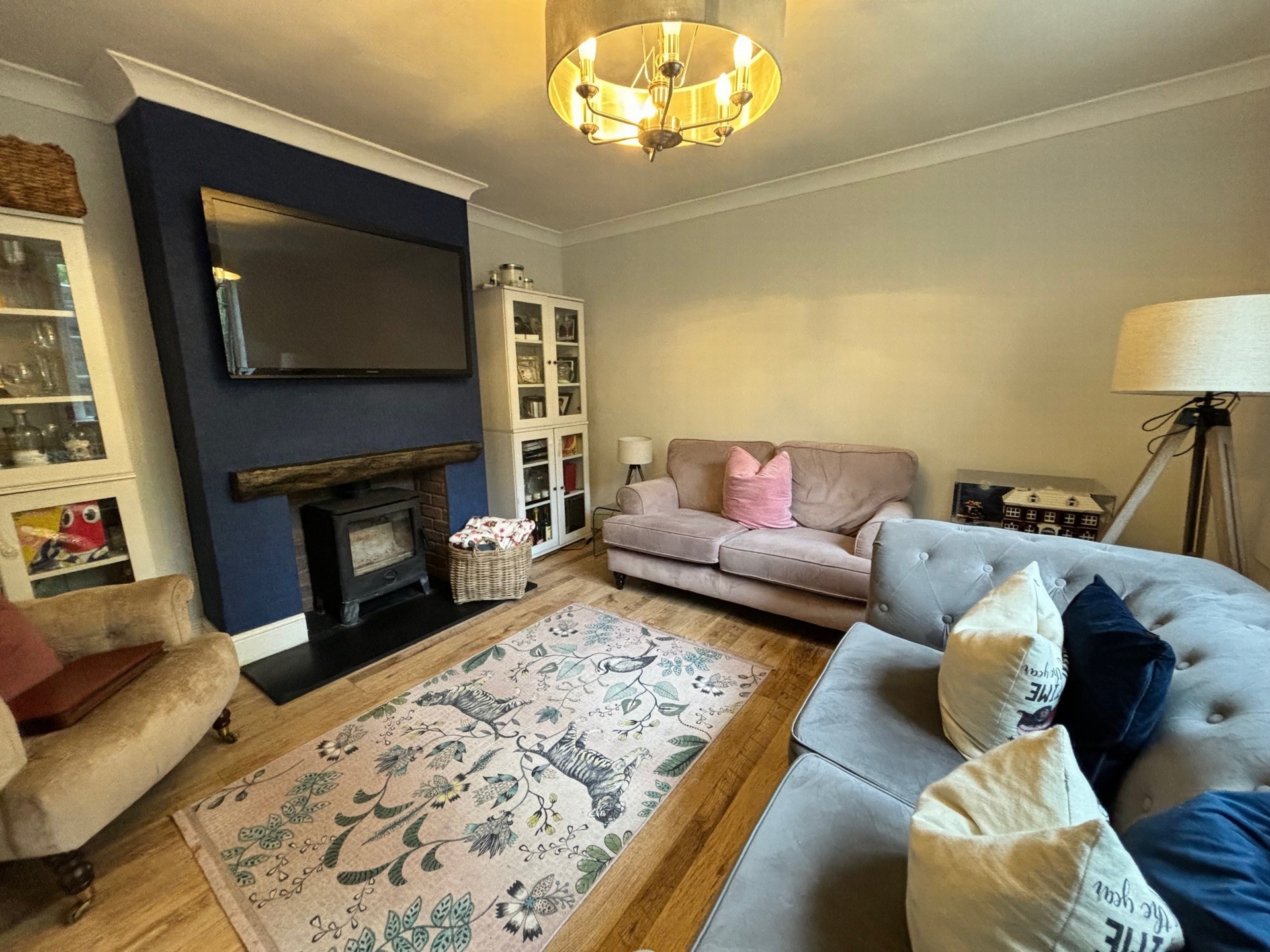 Property For Sale Broad Colney Cottages, London Colney, AL2 3 Bedroom