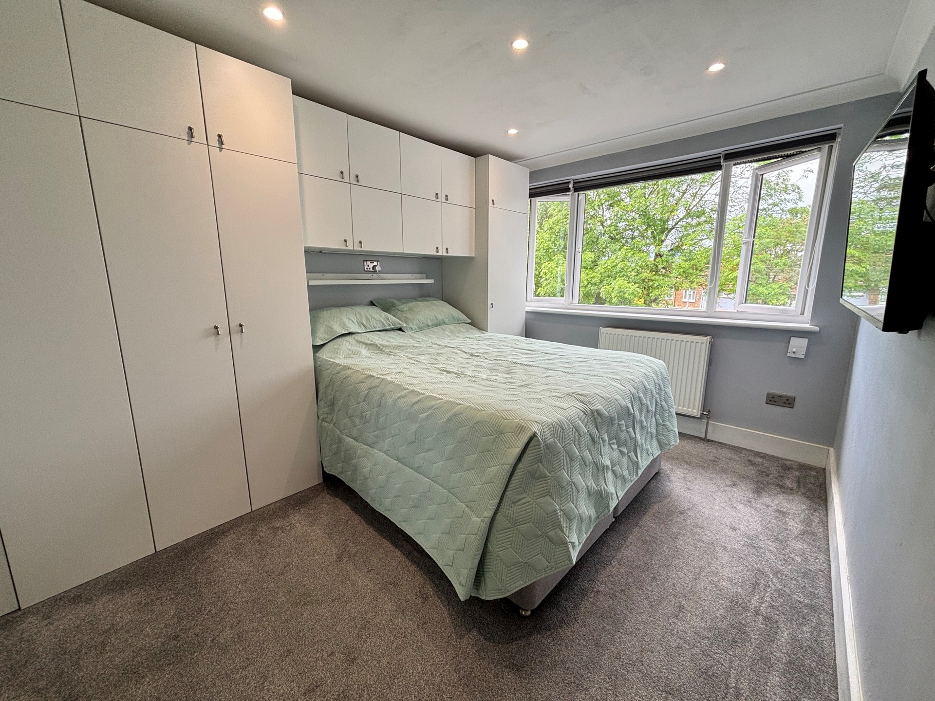 Property For Sale St Annes Road, London Colney, AL2 3 Bedroom End Of