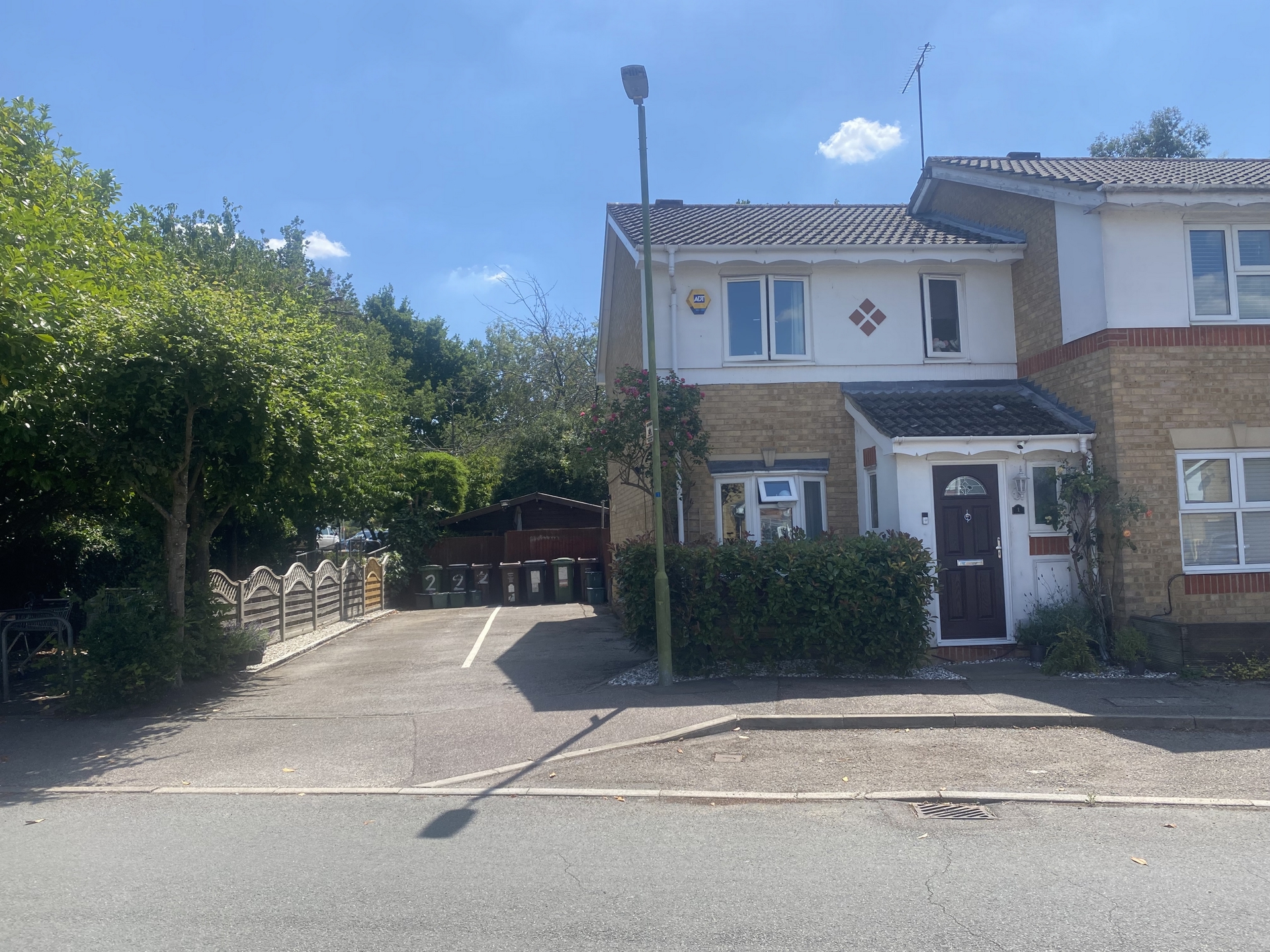 Alsop Close London Colney St Albans AL2