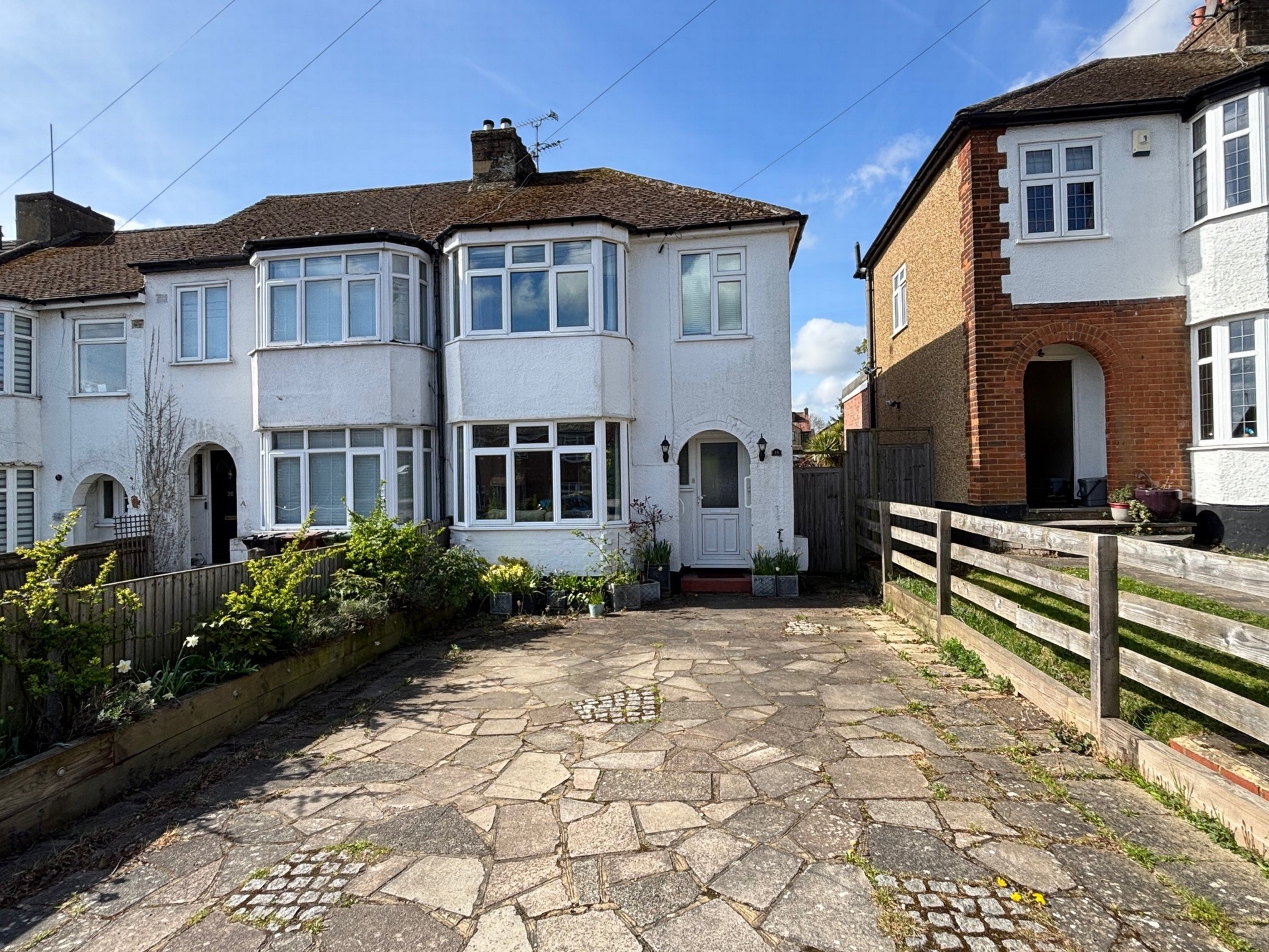 Newcome Road Shenley Radlett WD7