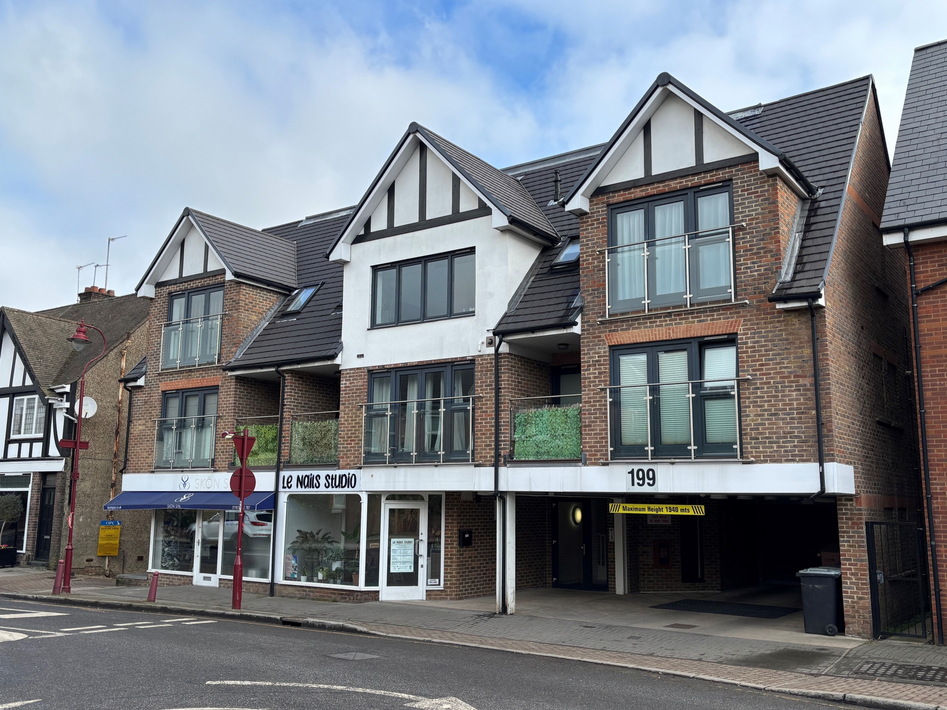 Watling Street Radlett WD7
