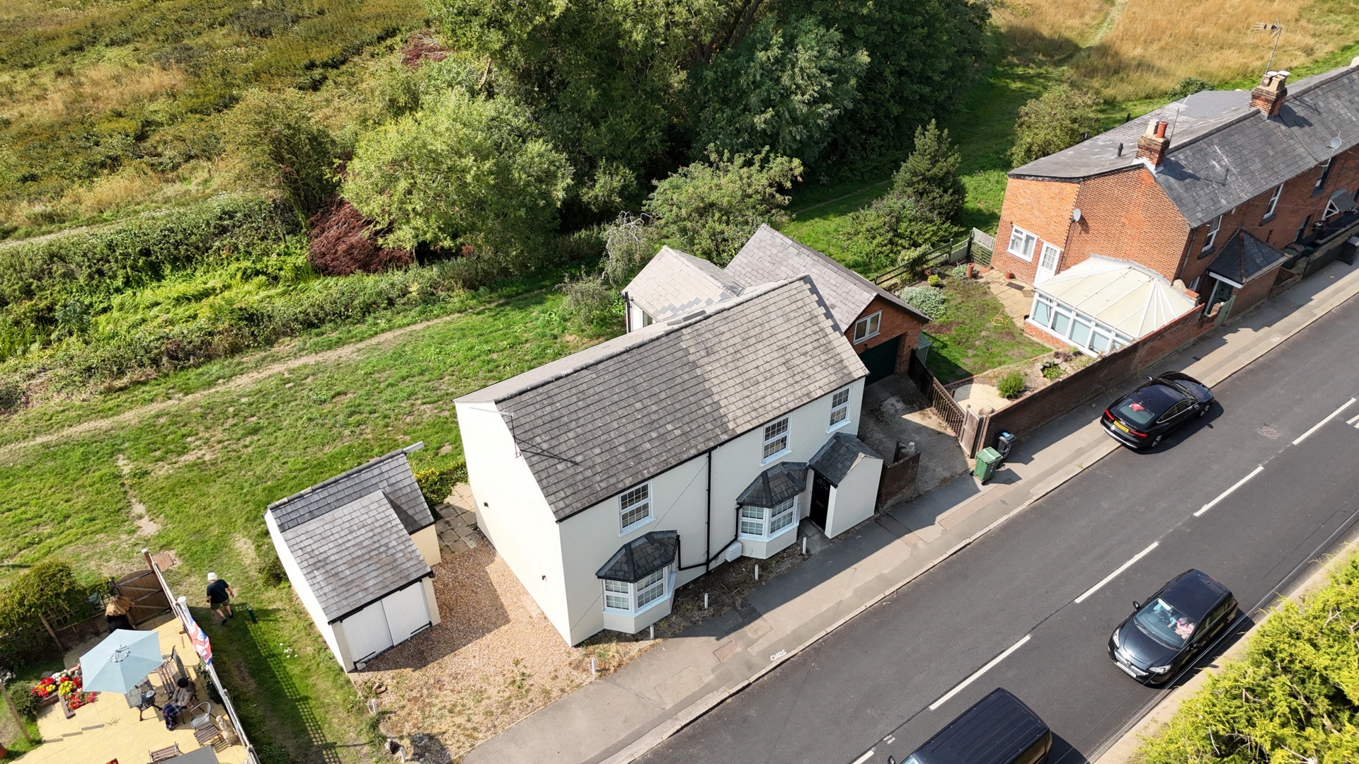 High Street Colney Heath AL4