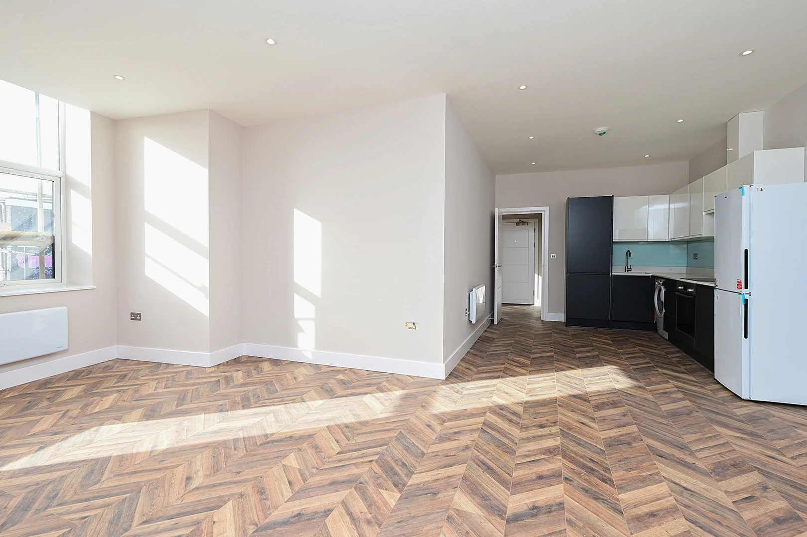 Living Room/Kitchen
