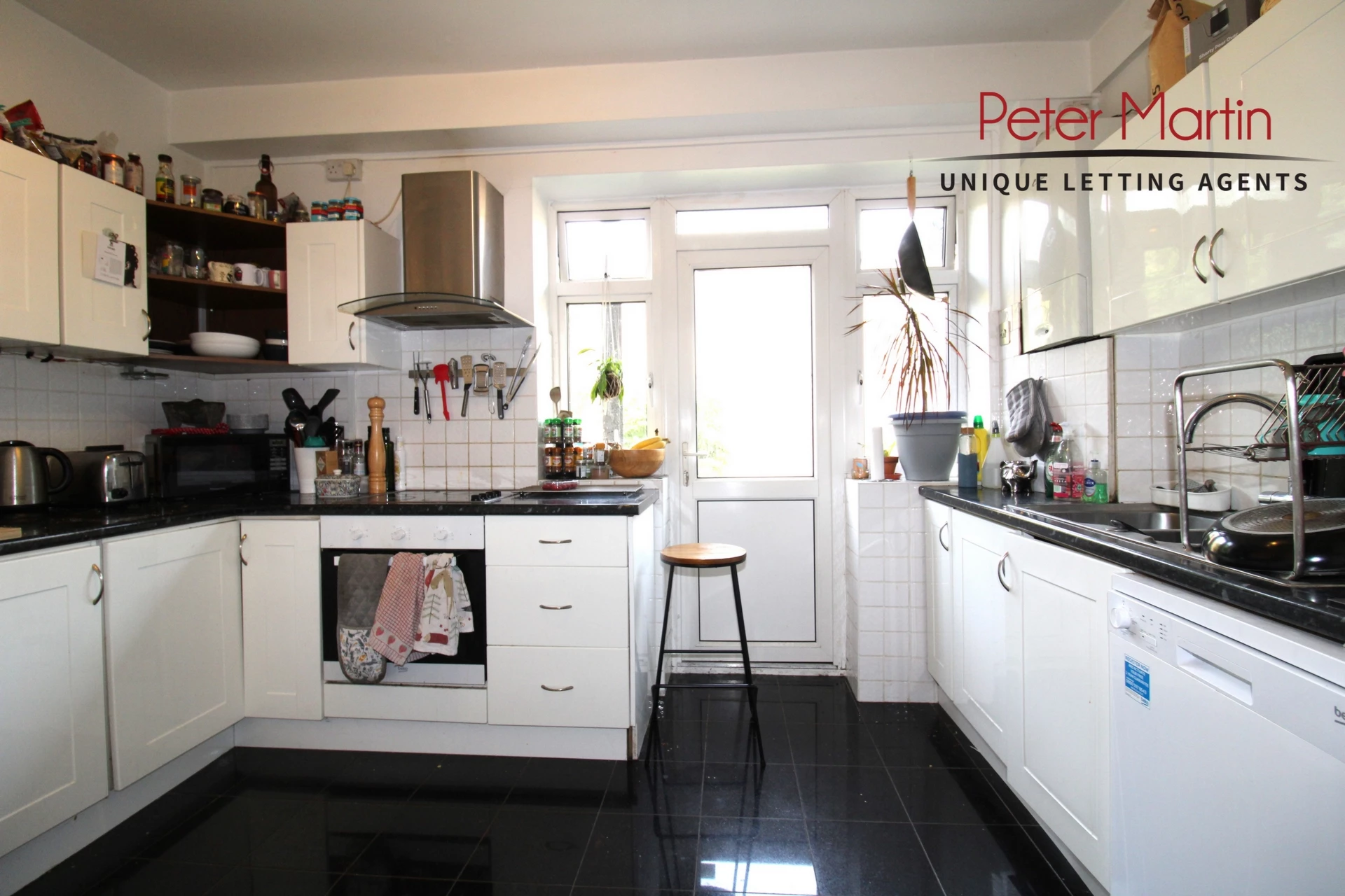 Photo 9