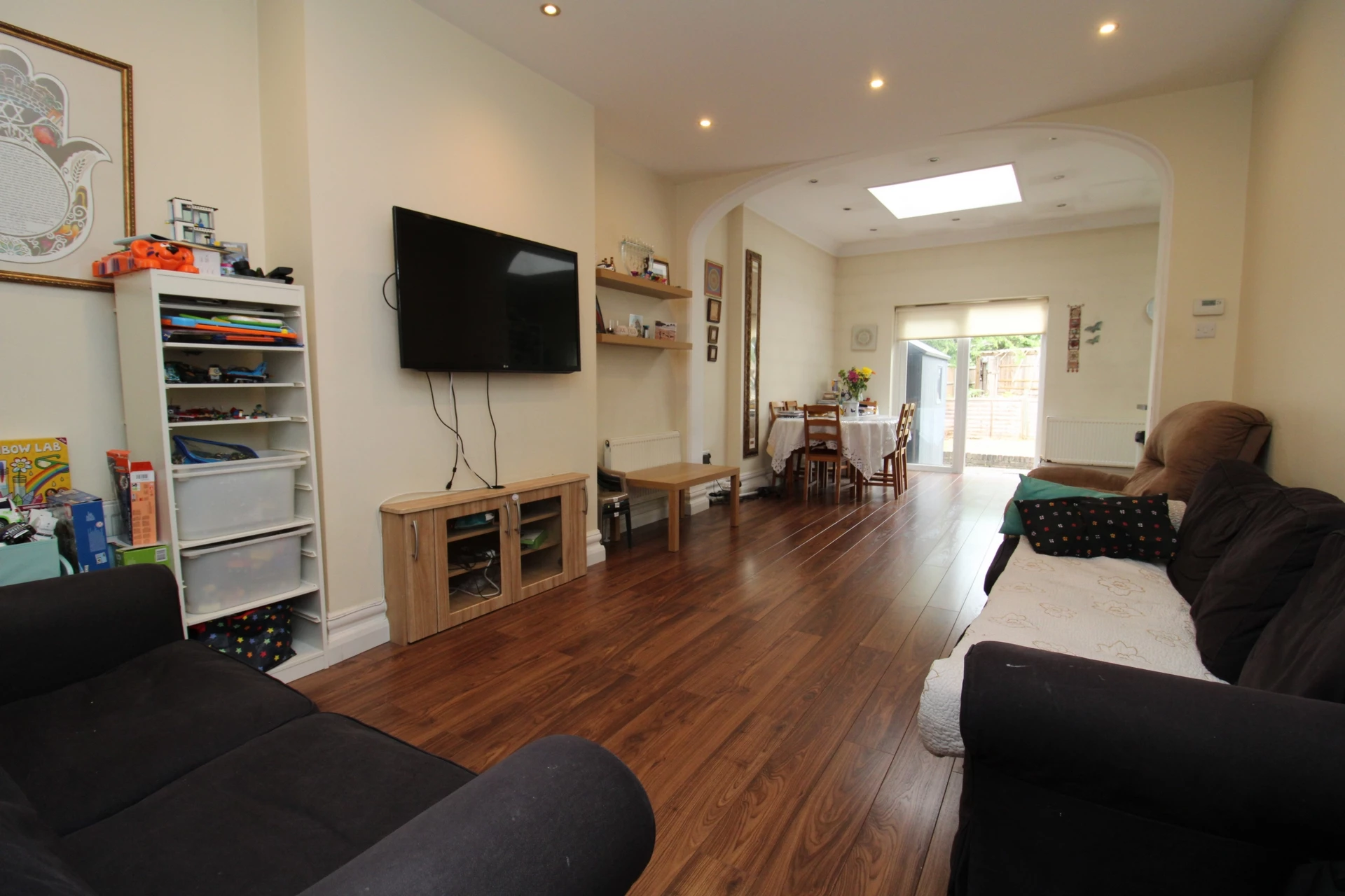 Photo 3