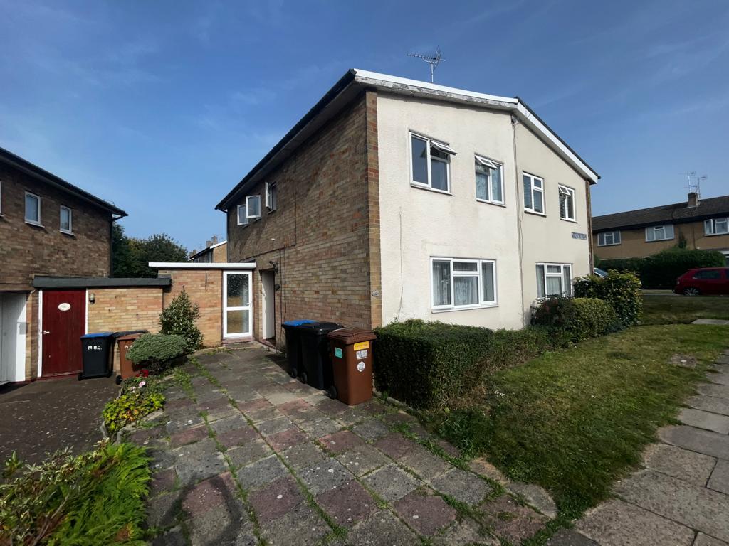 Briars Close Hatfield AL10