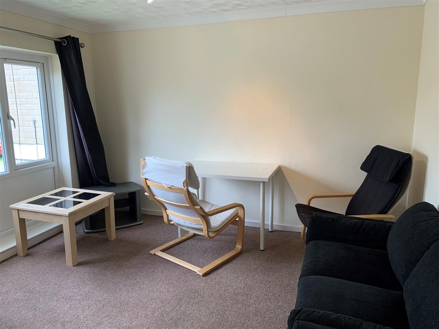 lounge.jpg