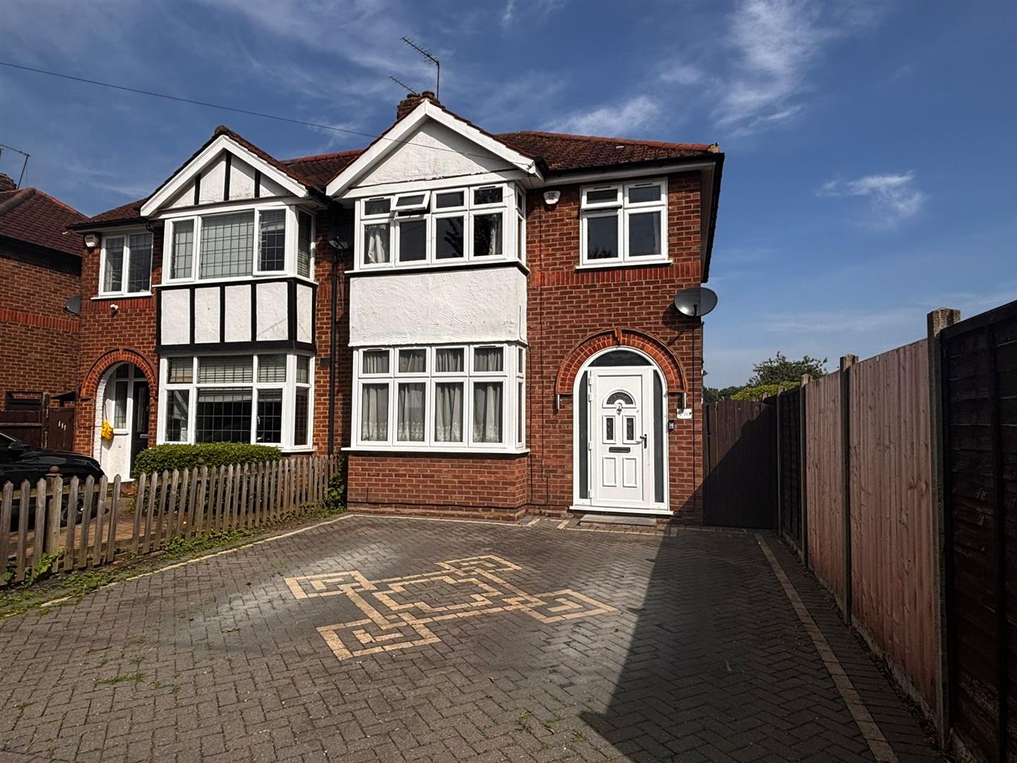 Heathcote Avenue Hatfield AL10