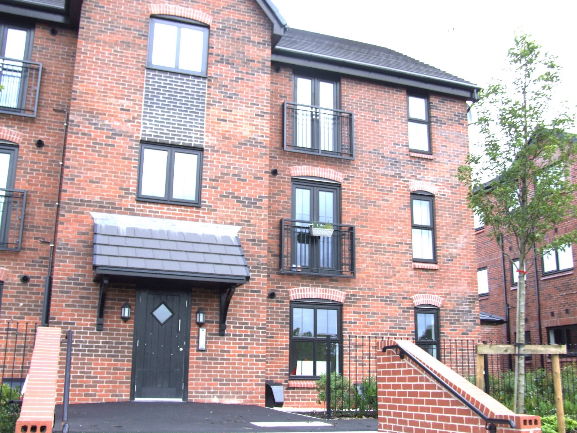 Robertson Way Droylsden M43