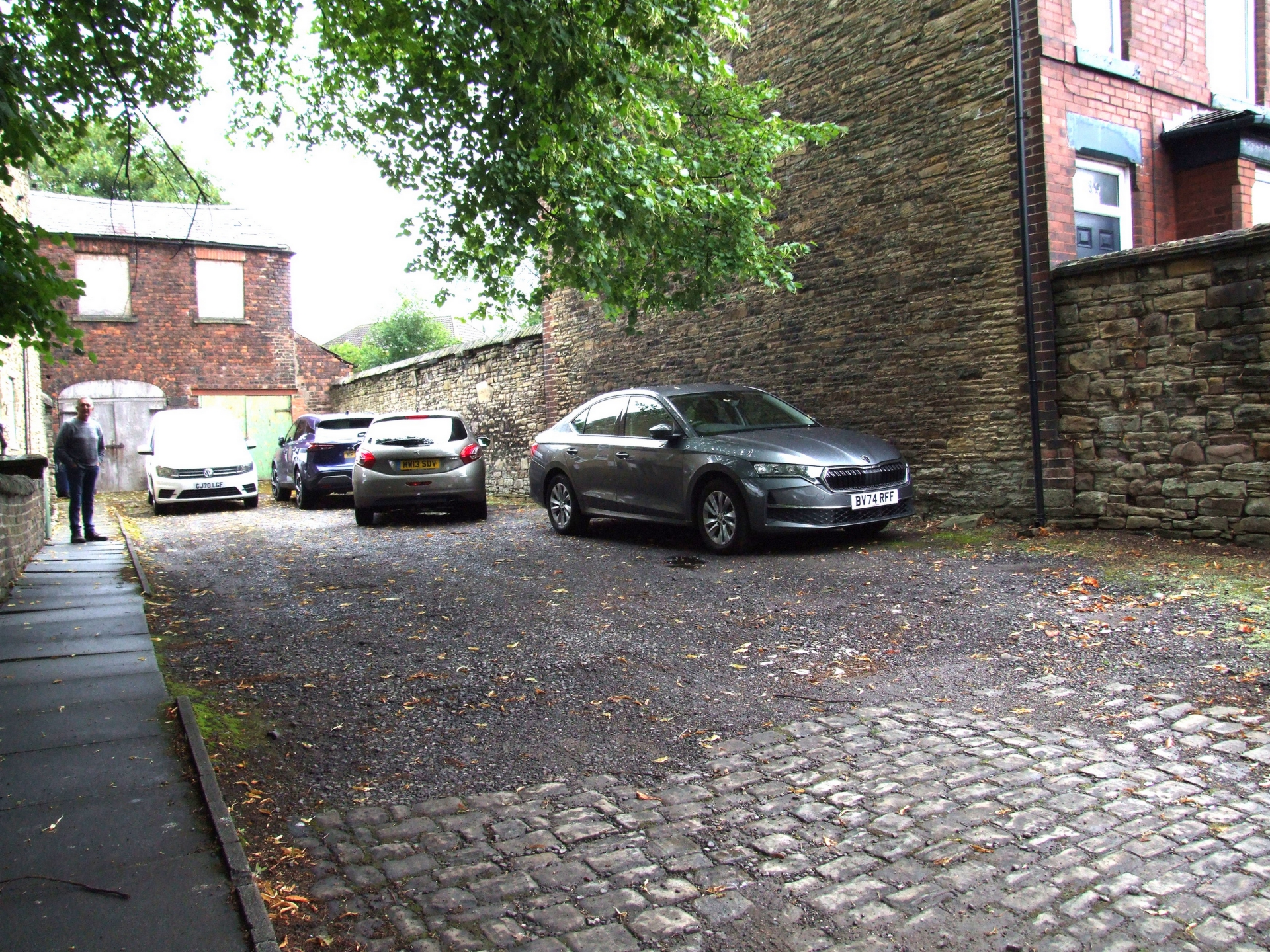 Photo 2