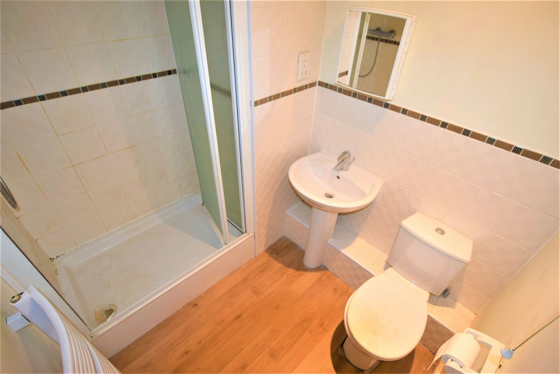 En suite bathroom