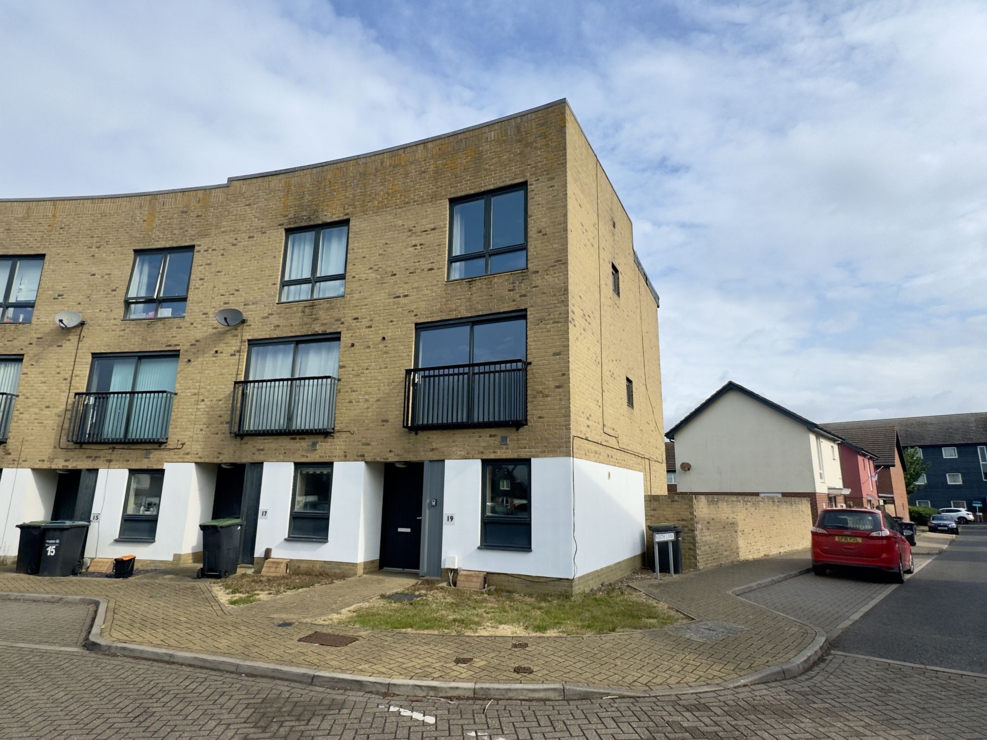 Property photo: Southfields, Gravesend, DA11