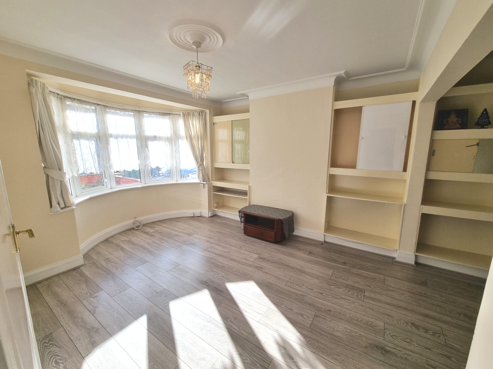 Edgware Middx HA8