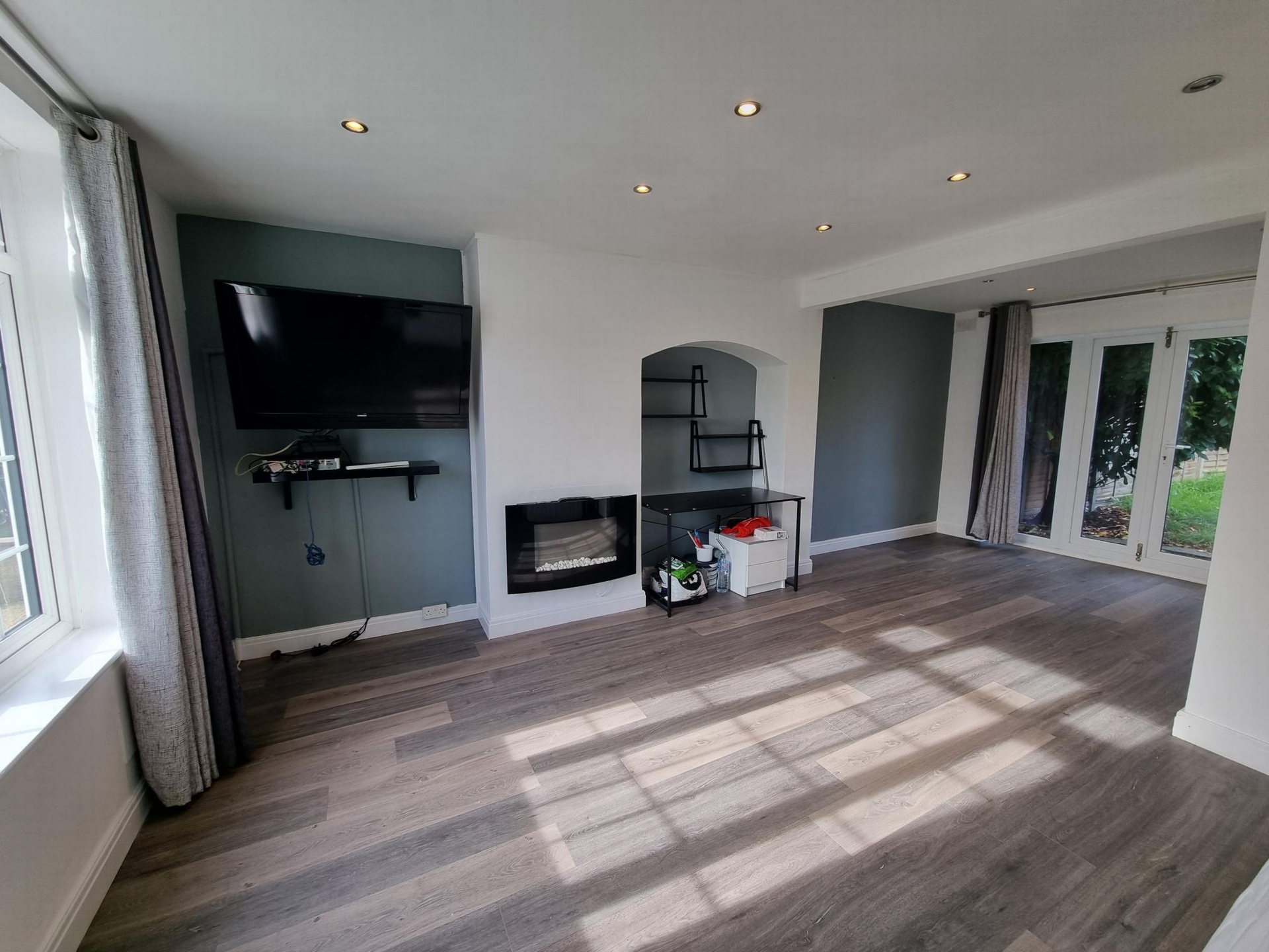 Edgware HA8