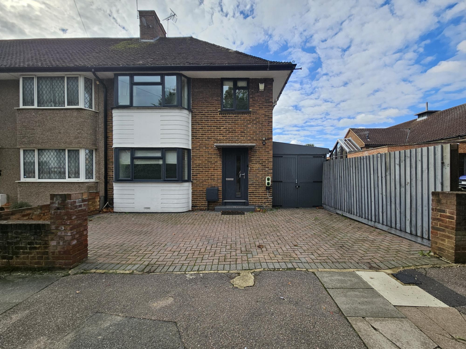 Mill Hill London NW7
