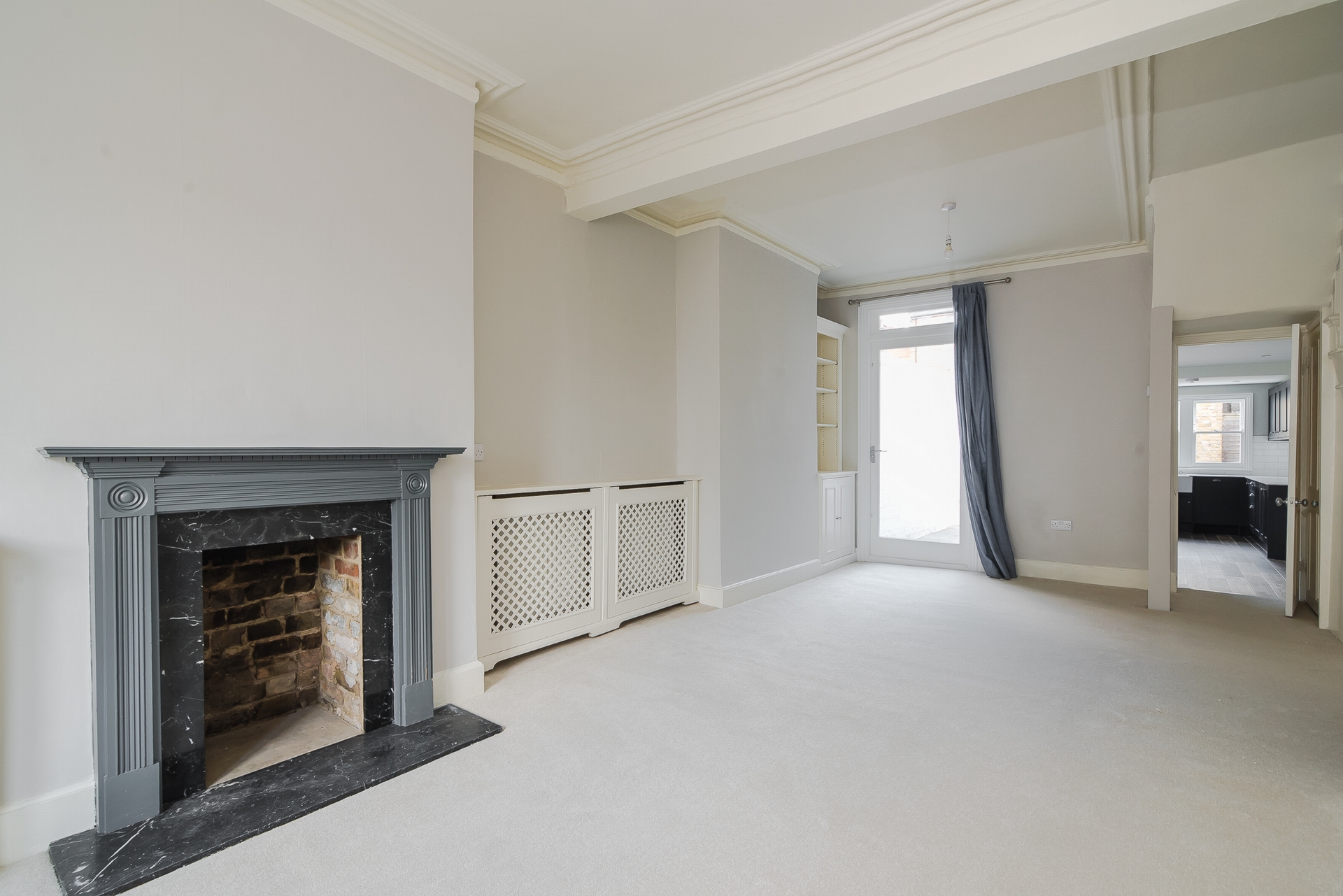 Property To Rent Fullerton Road, Wandsworth, SW18 2 Bedroom House