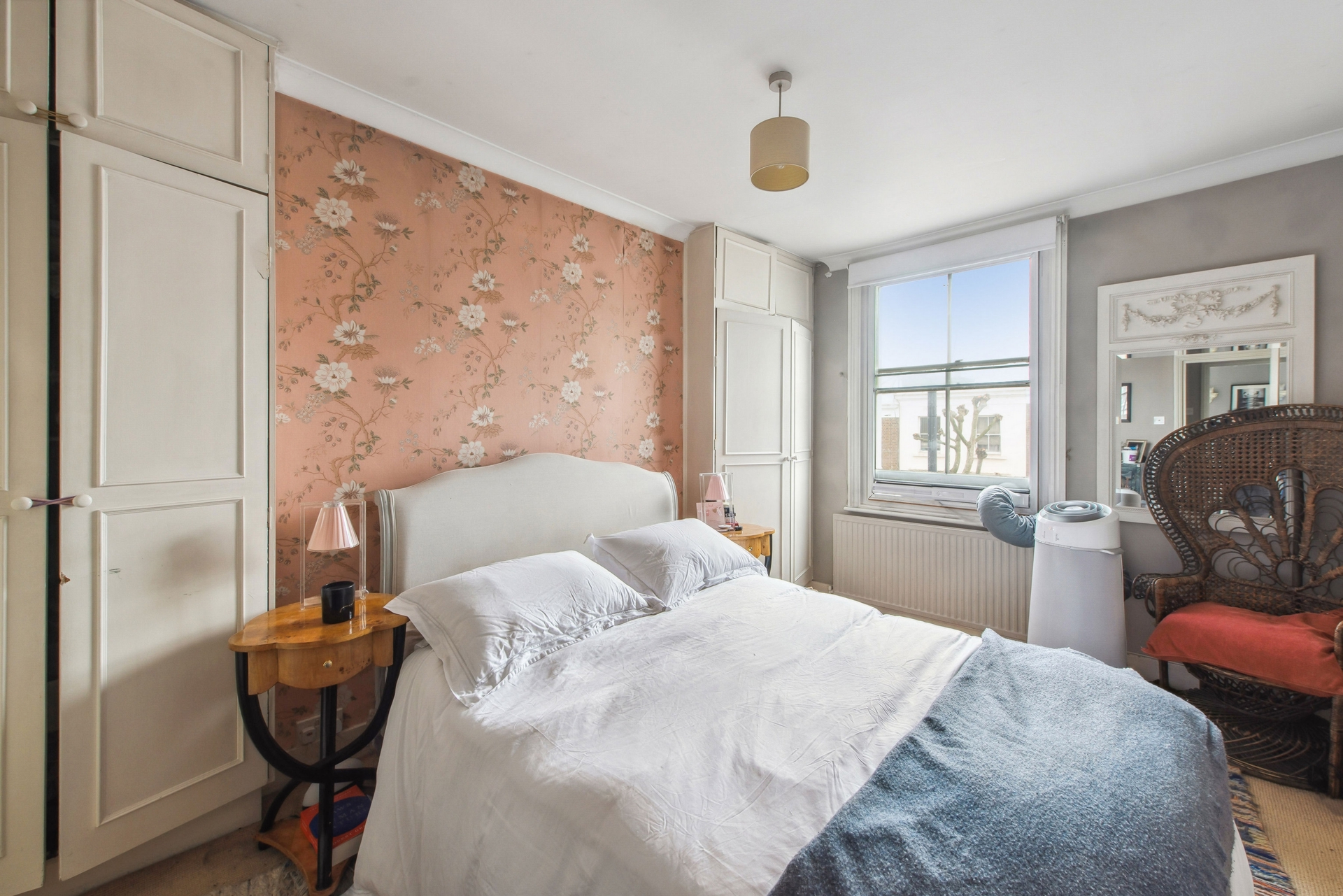 Property For Sale , Fulham, SW6 3 Bedroom through Realm