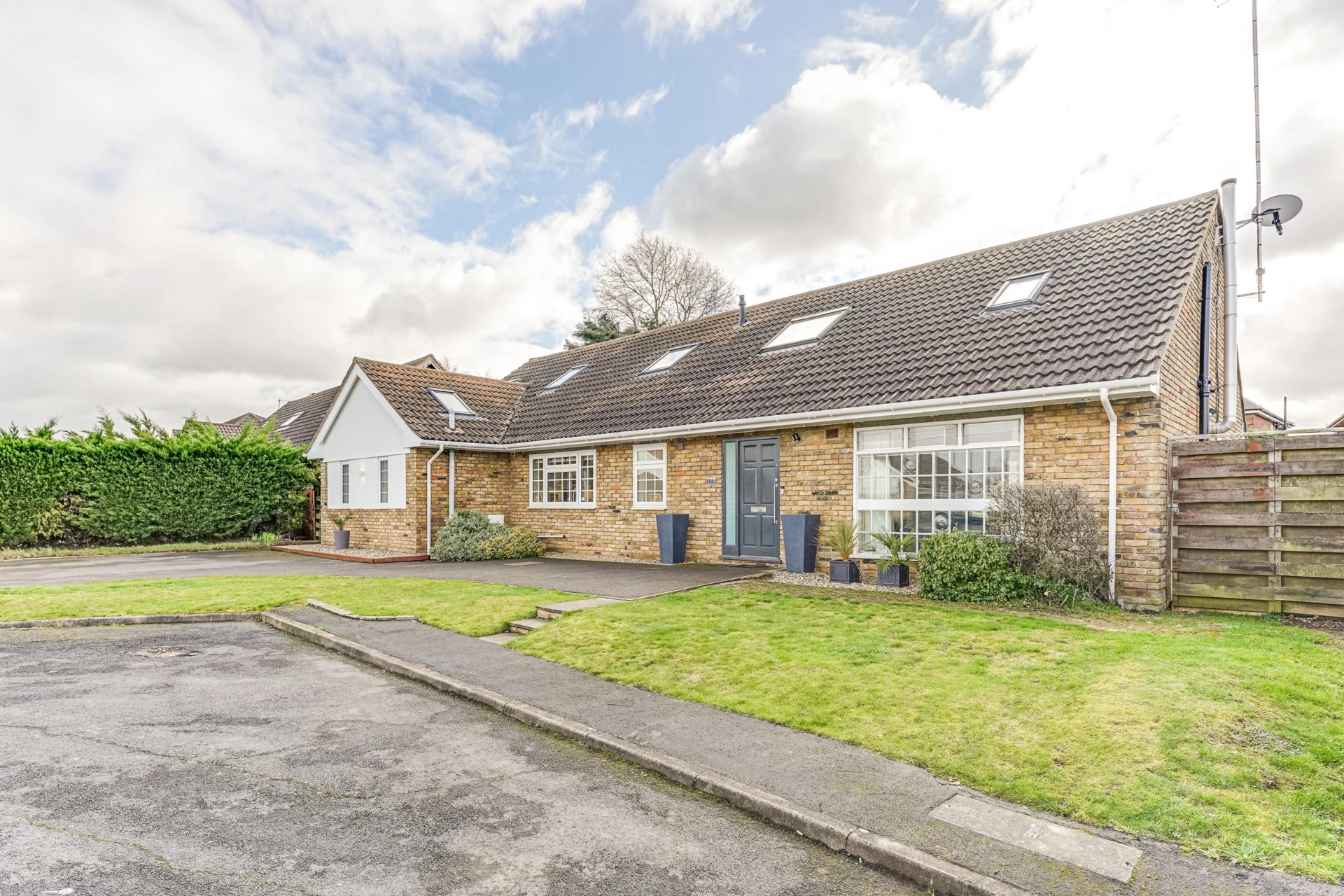 Chiltern Close Goffs Oak EN7