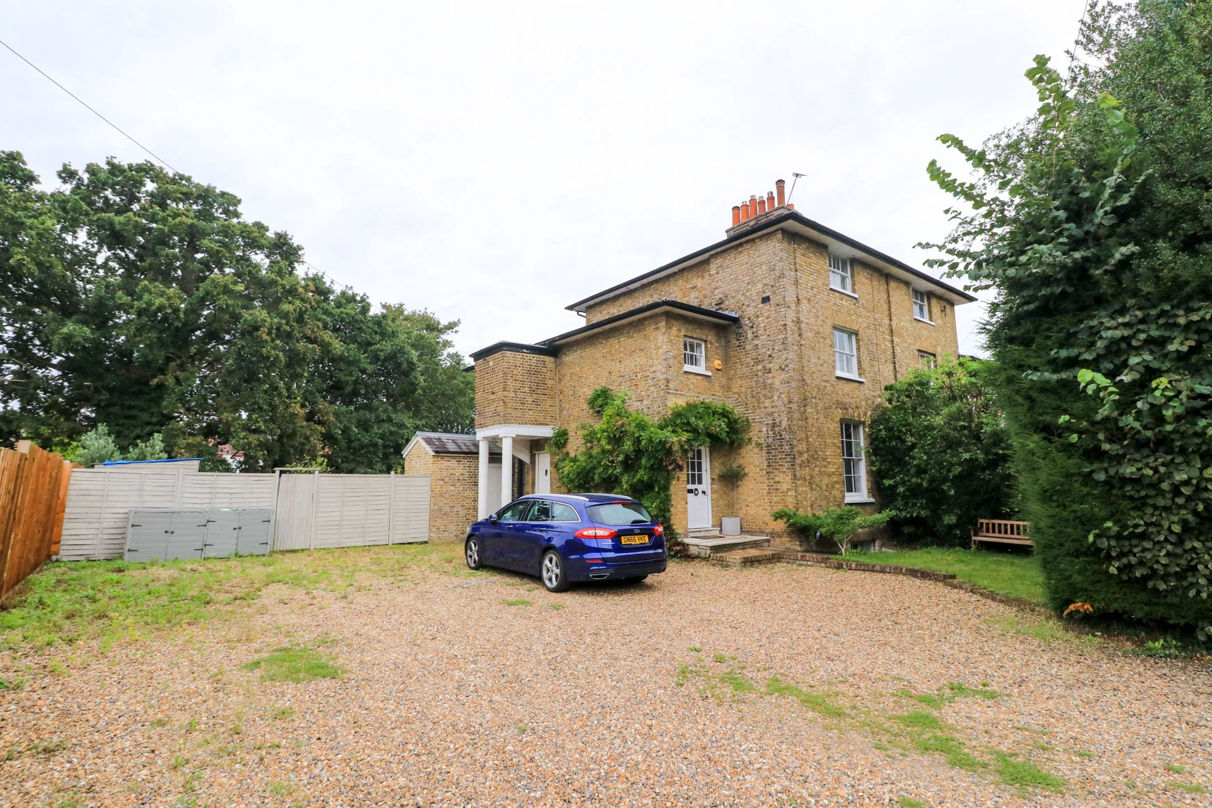Churchfield Path Cheshunt EN8
