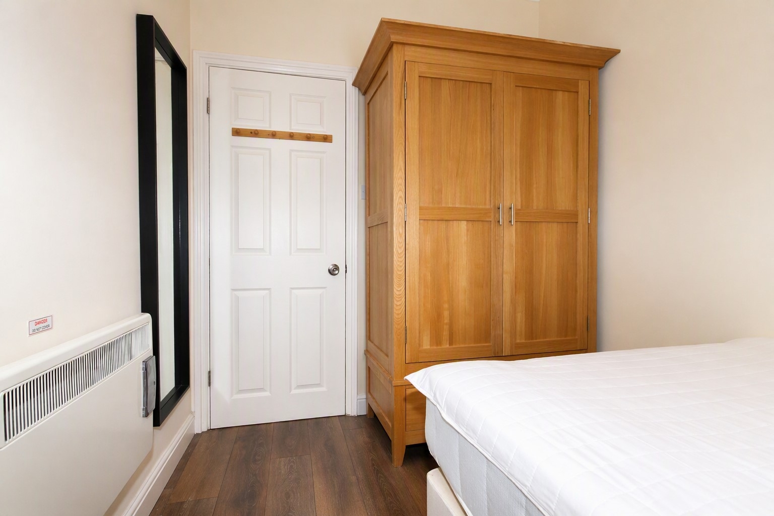 Bedroom2