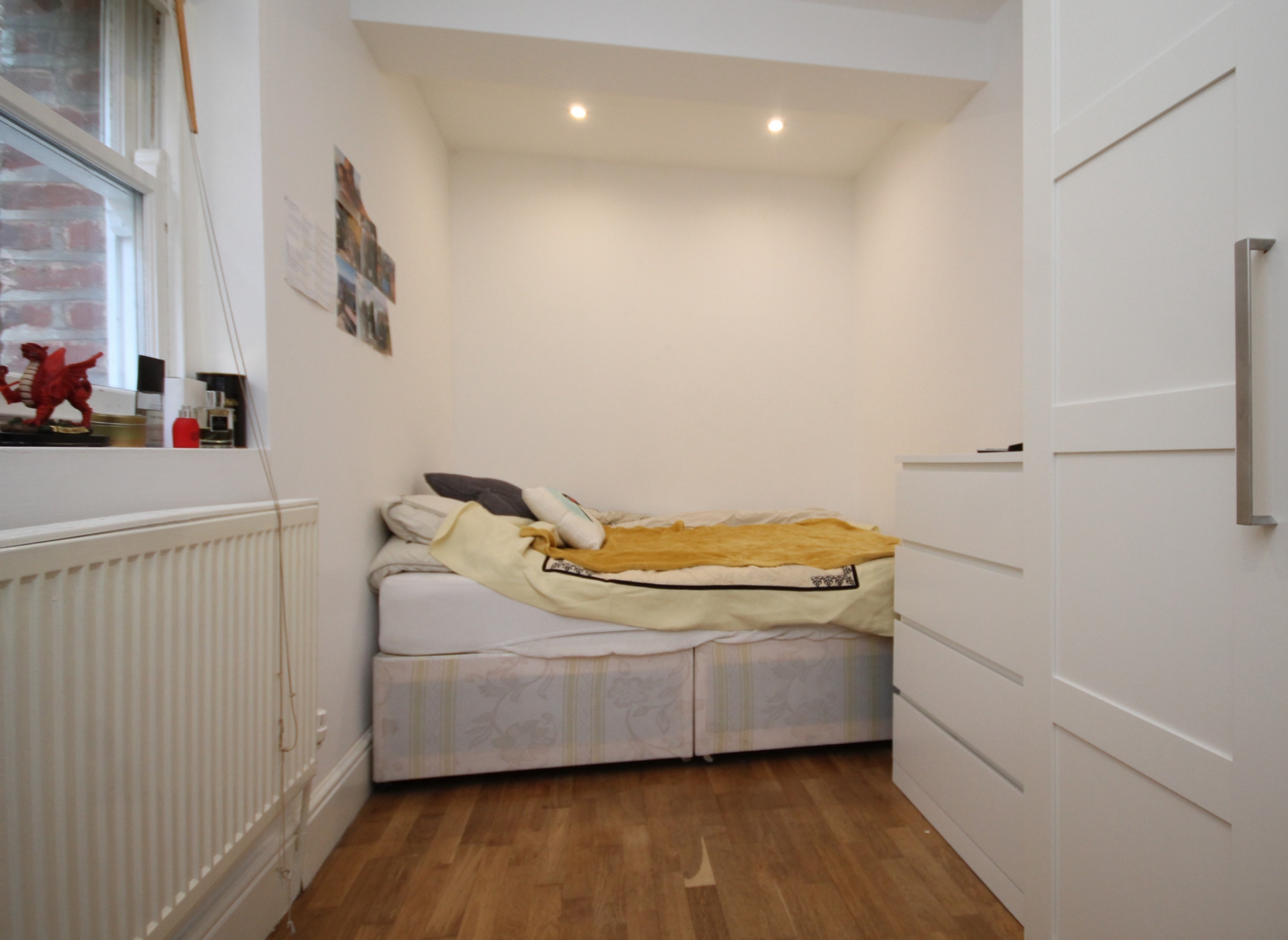 Bedroom2