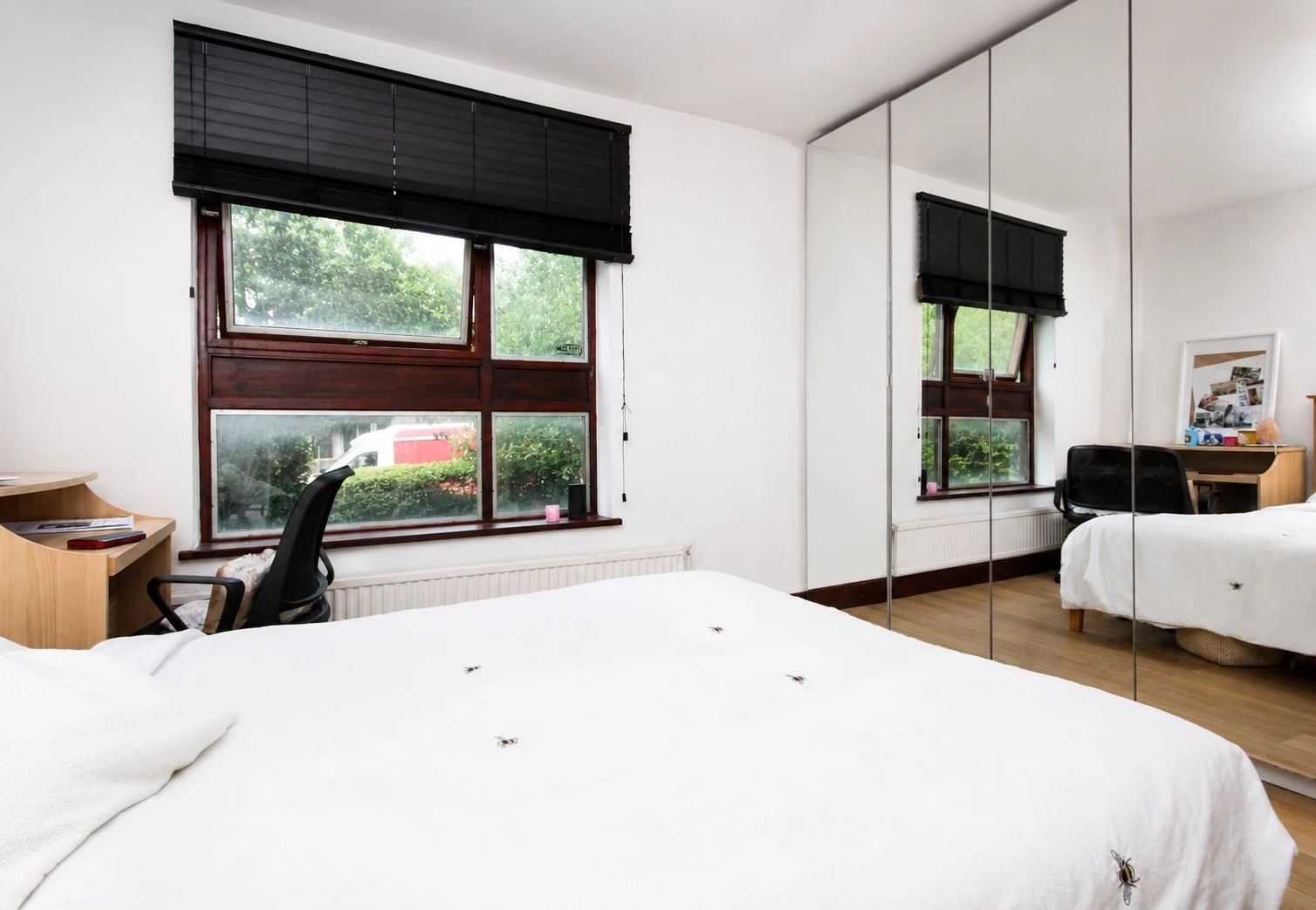 Bedroom2