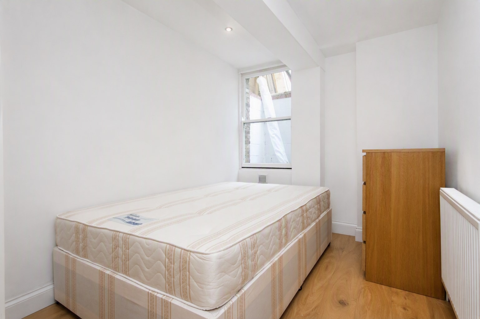 Bedroom2