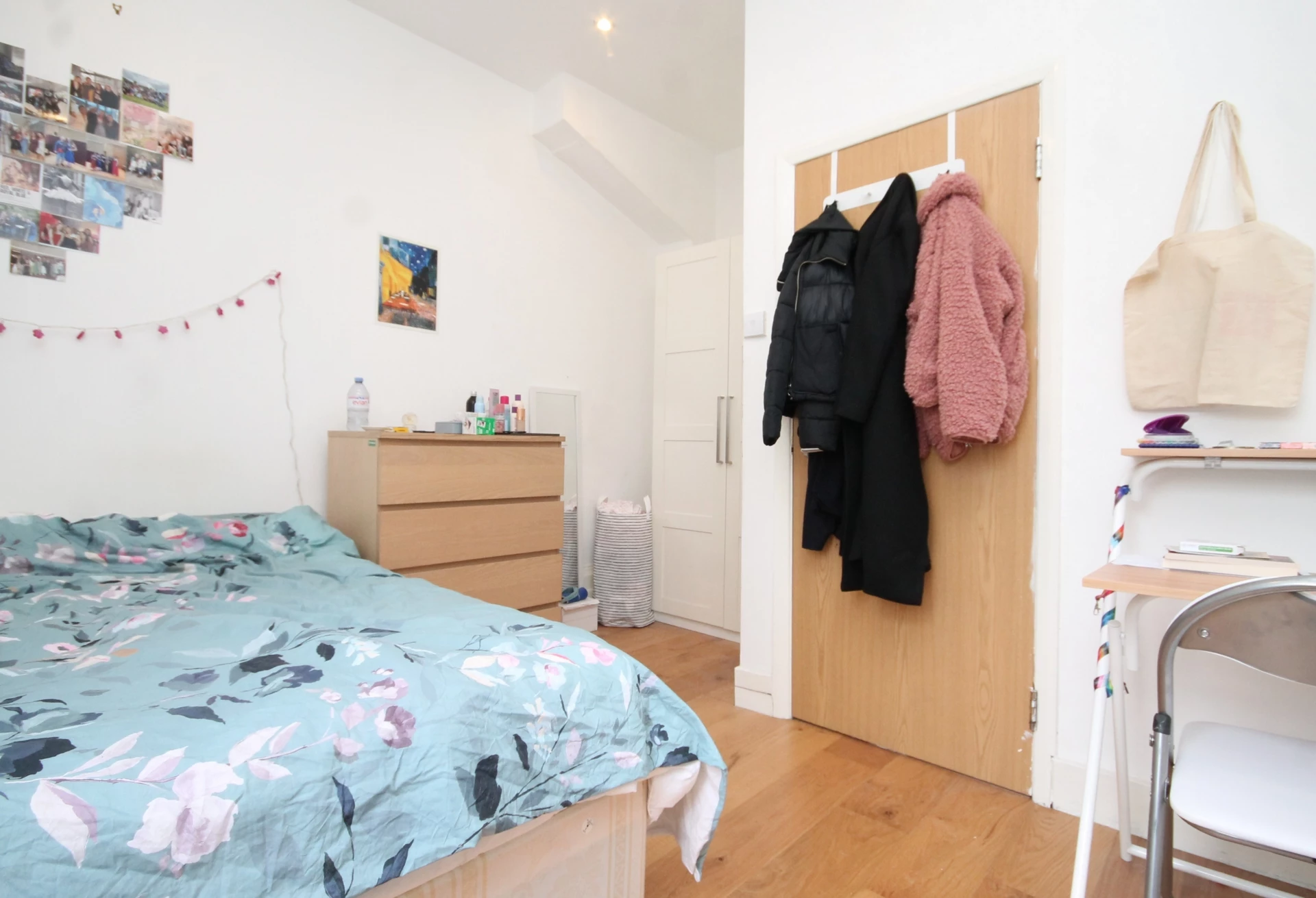 Bedroom2
