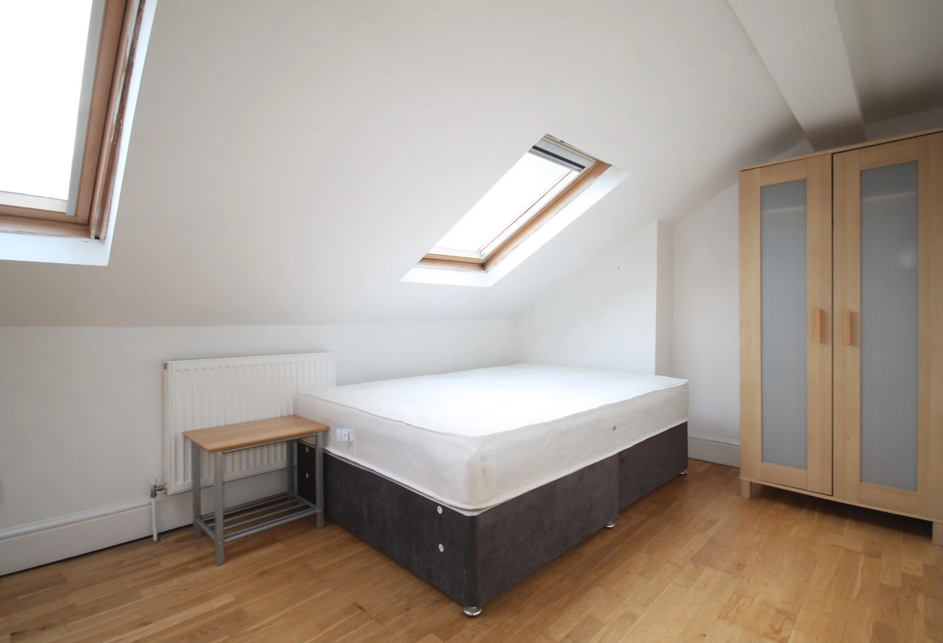 Bedroom2