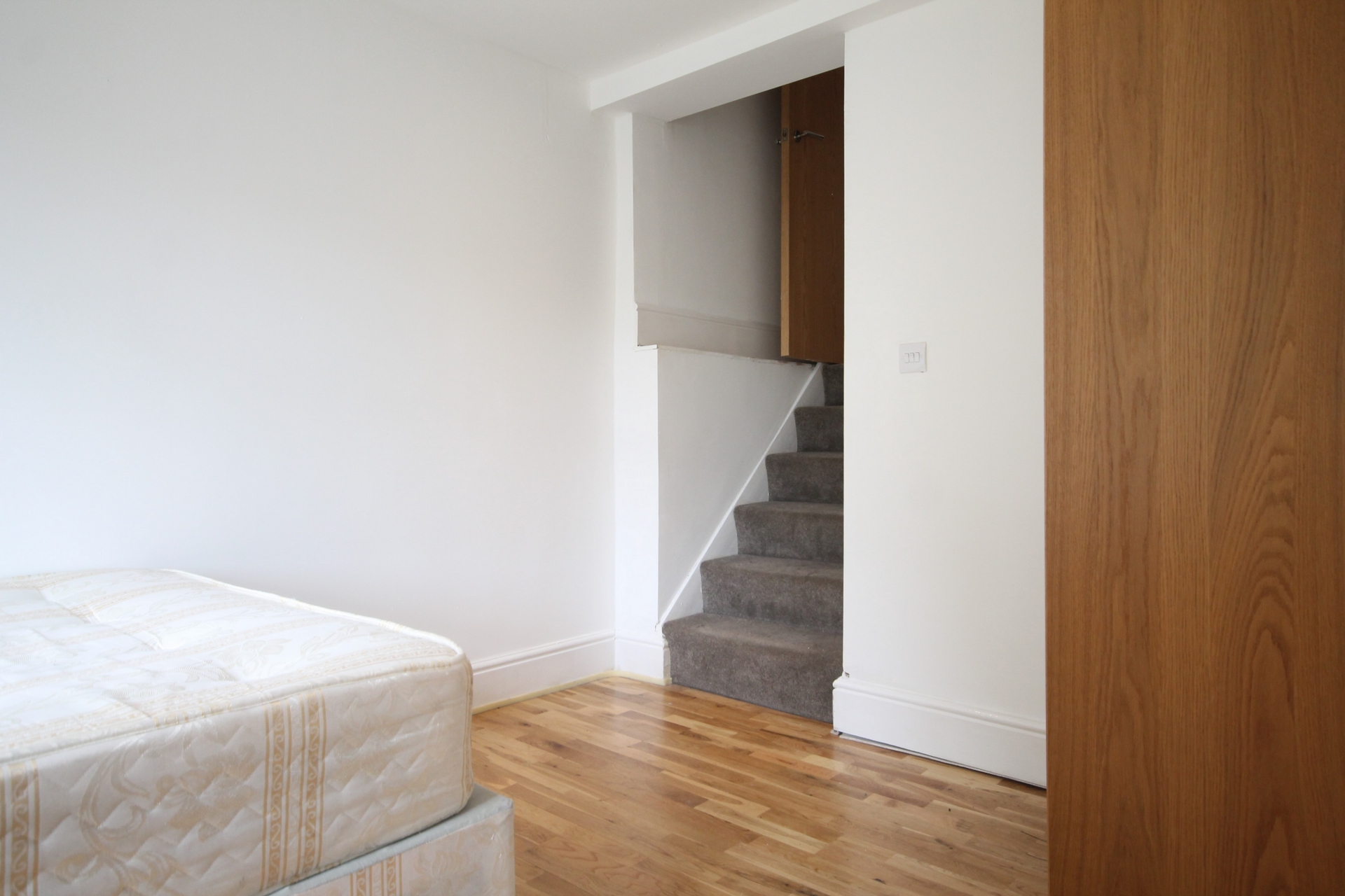 Bedroom2