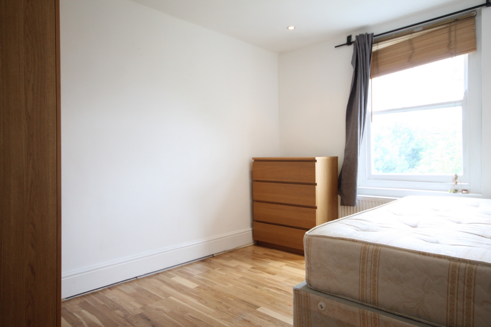 Bedroom2