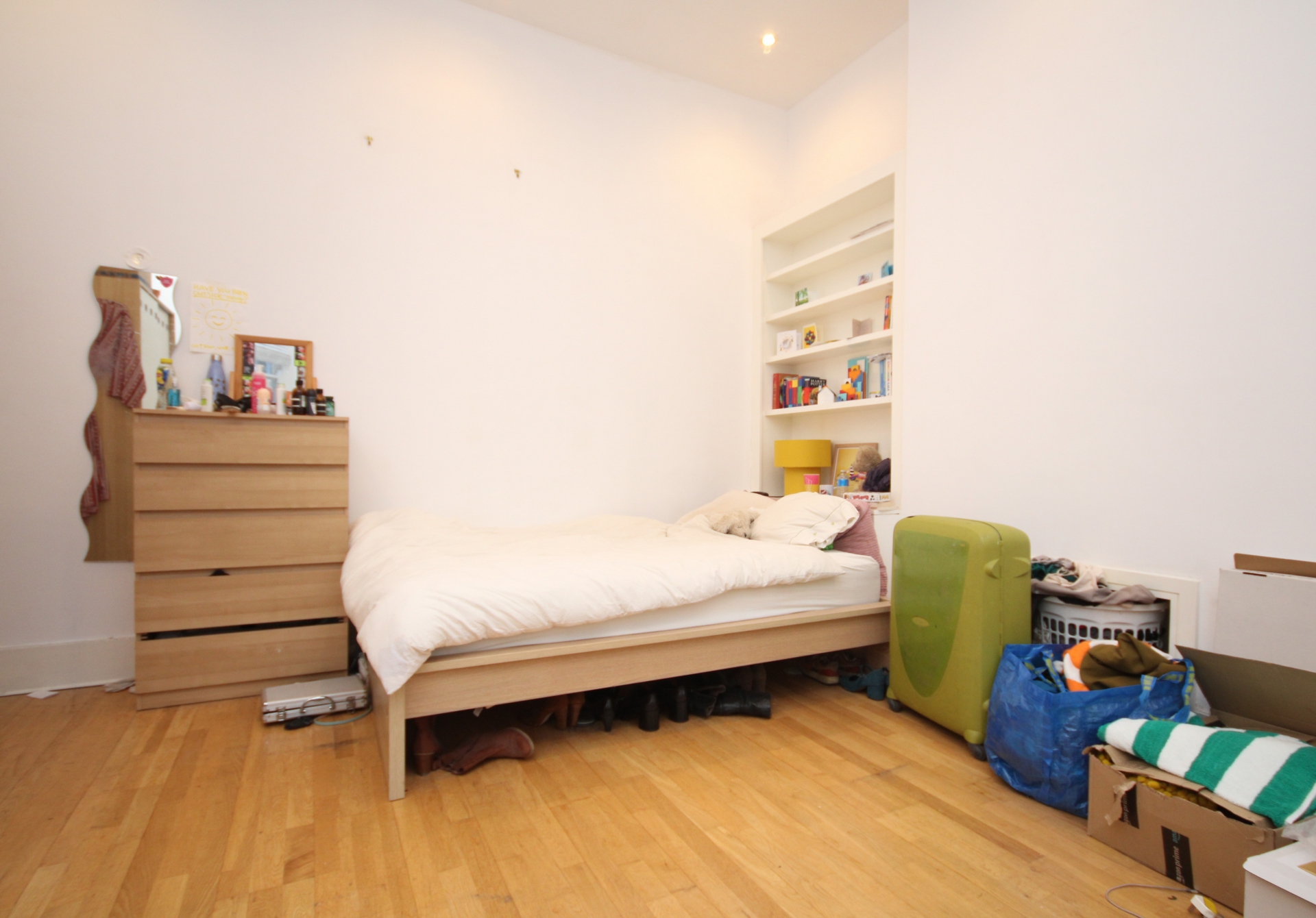 Bedroom2