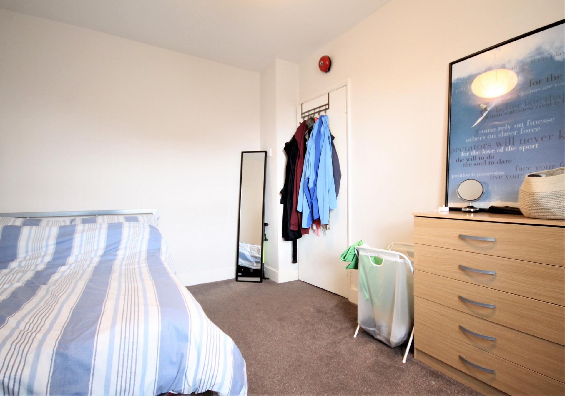 Bedroom2