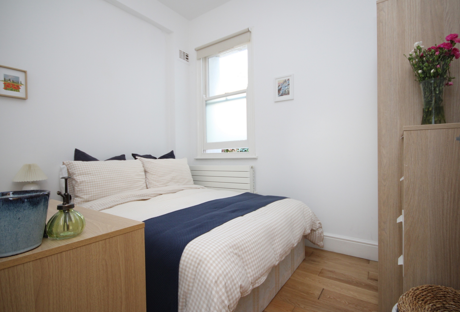 Bedroom2