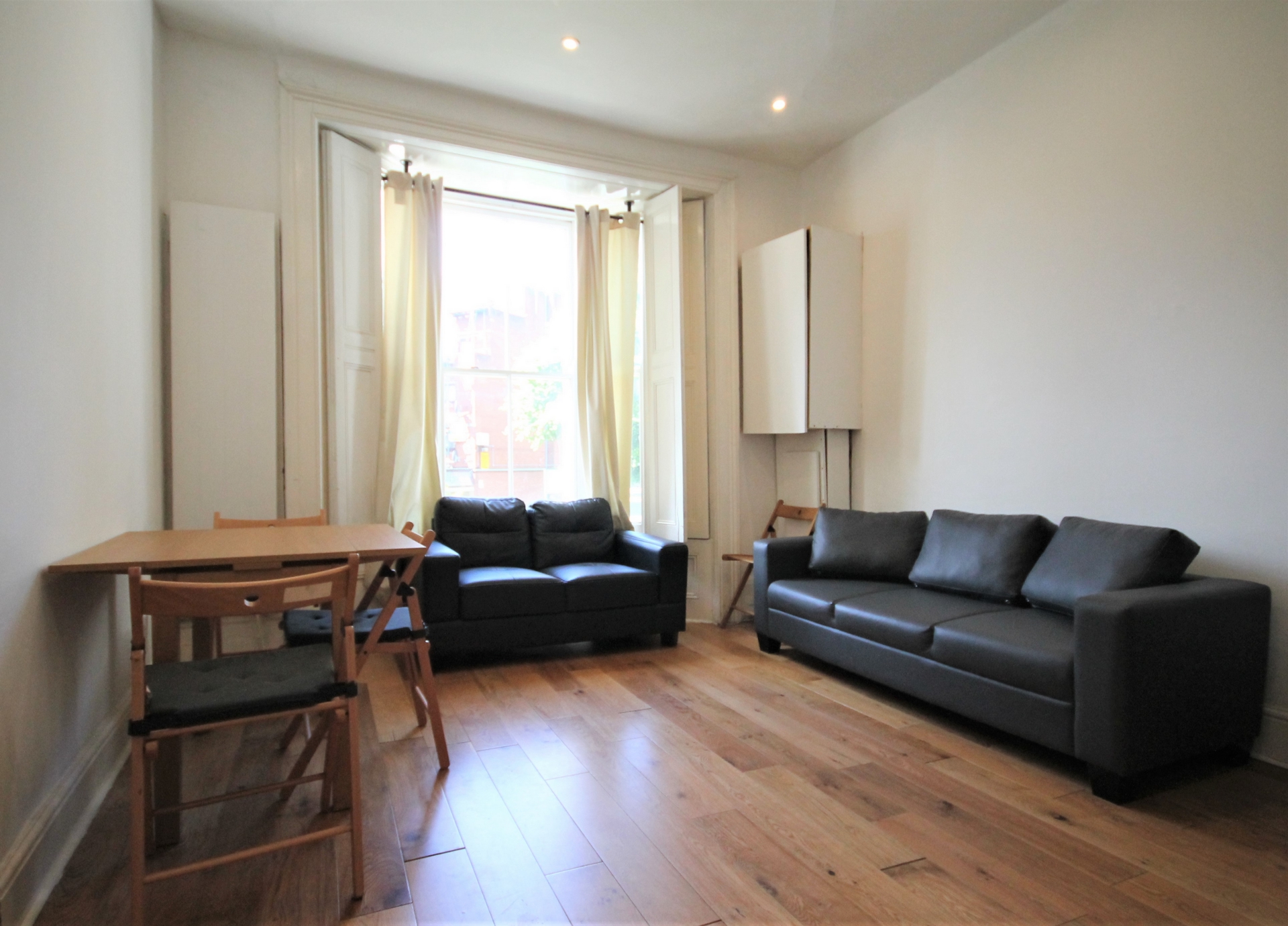 Stock Orchard Crescent Islington London N7